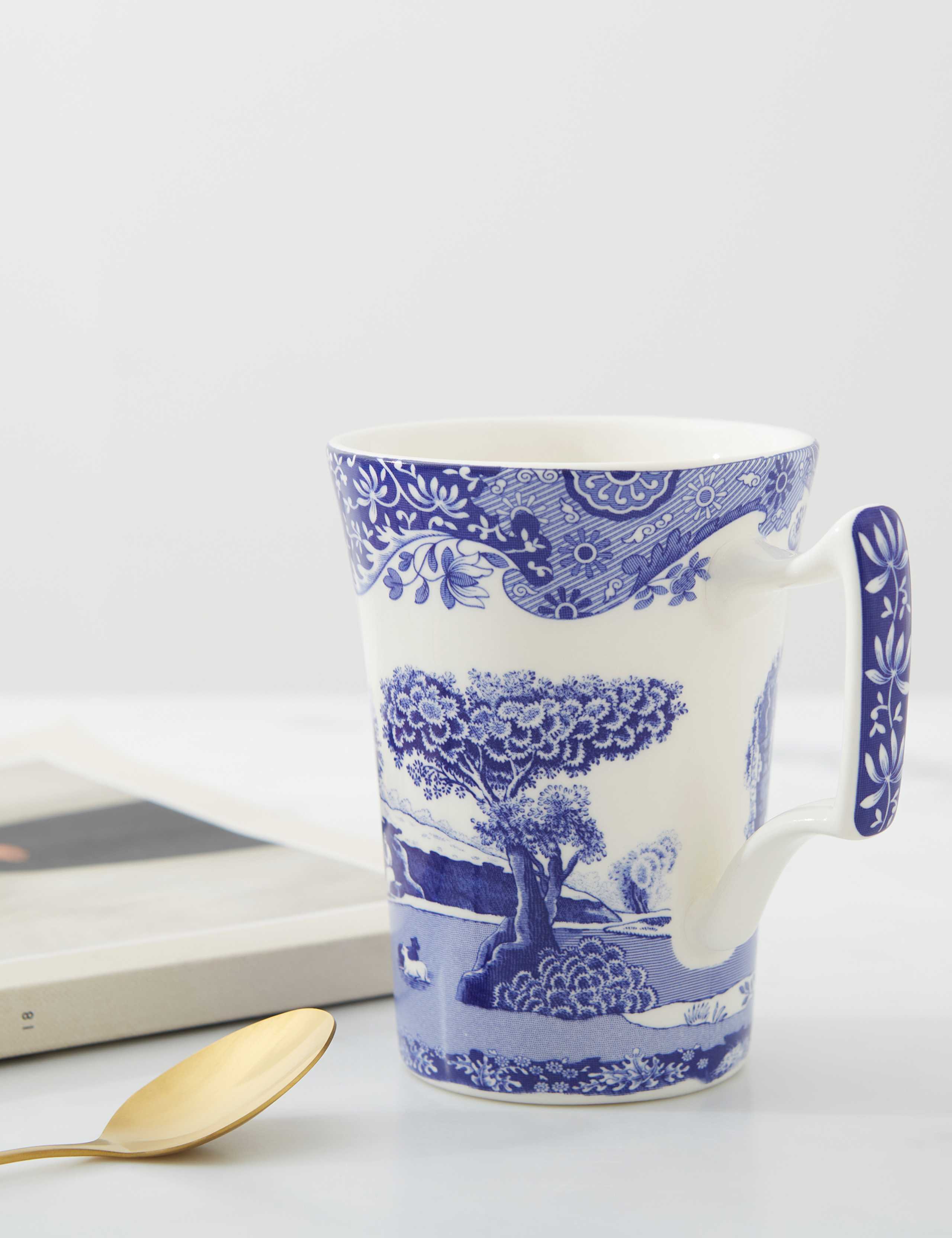 Set of 4 BIue Italian Mugs 3 of 8
