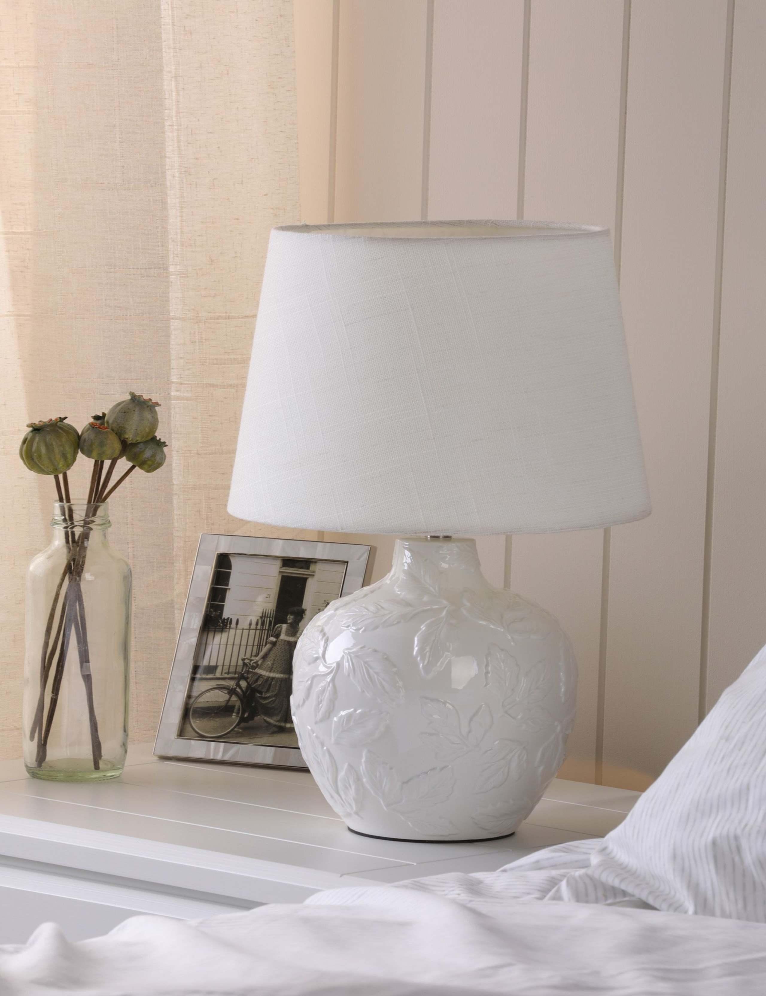 Redhall Ceramic Leaf Table Lamp 3 of 7