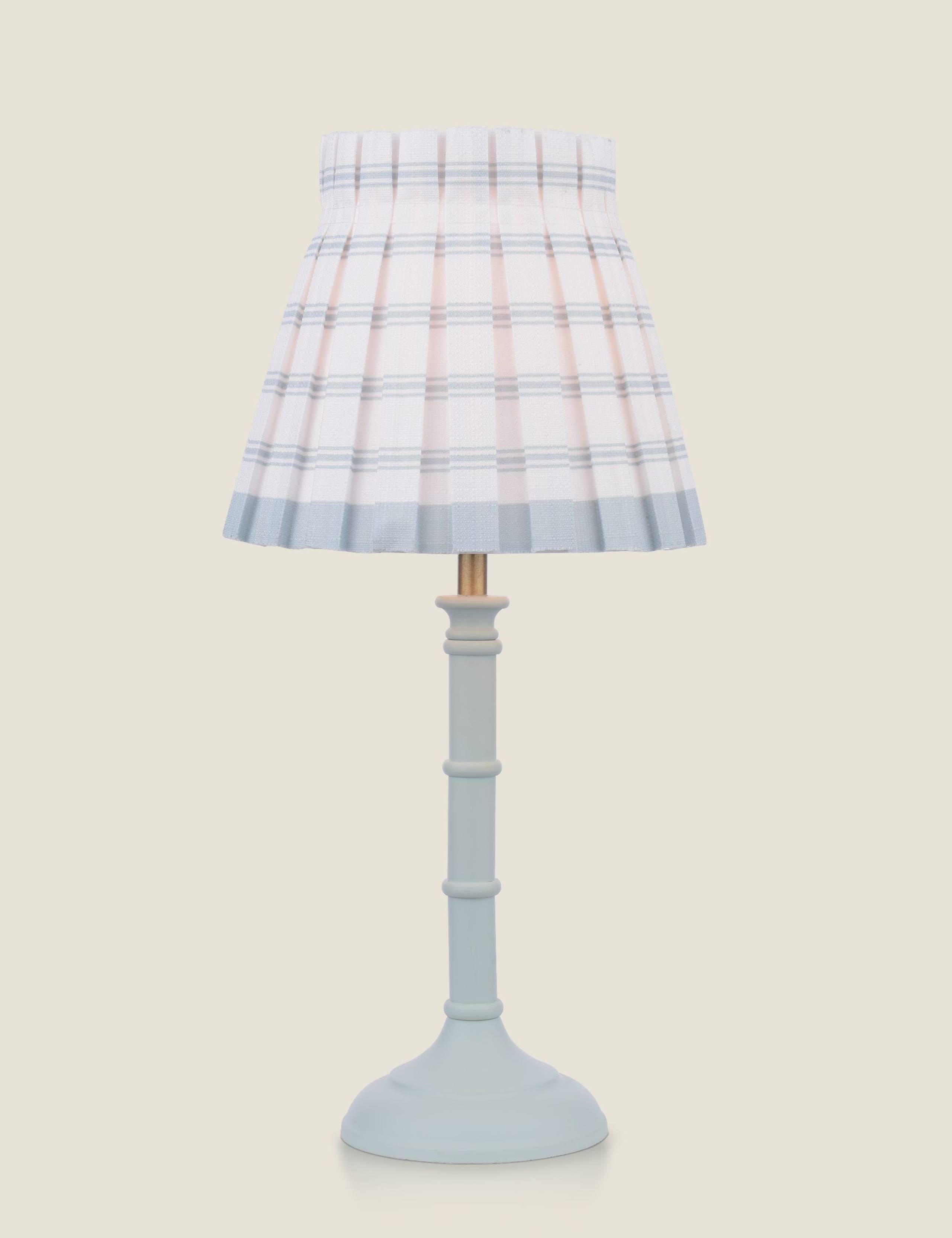 Farnworth Table Lamp 2 of 5