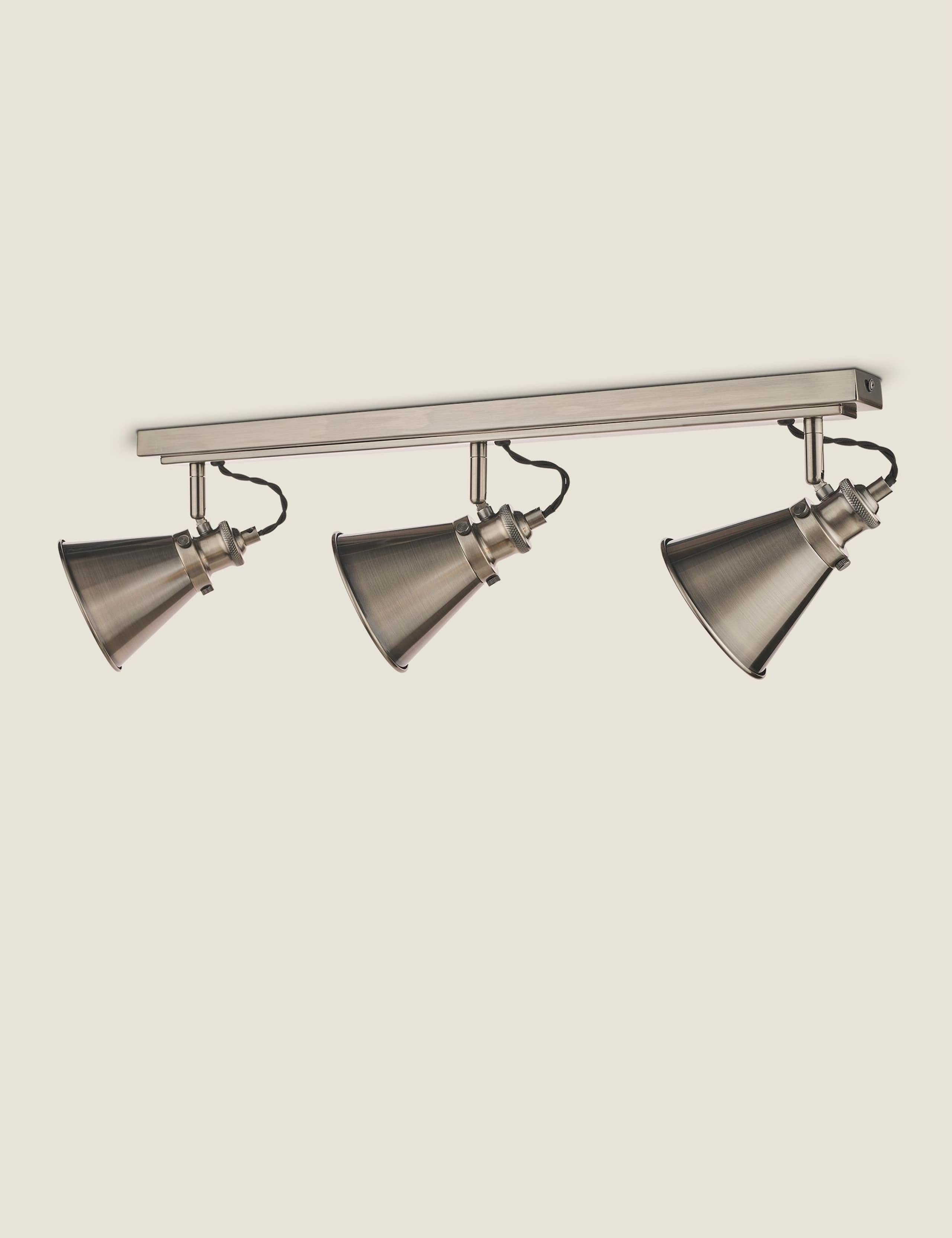 Rufus Metal 3 Light Bar Spotlight 5 of 6