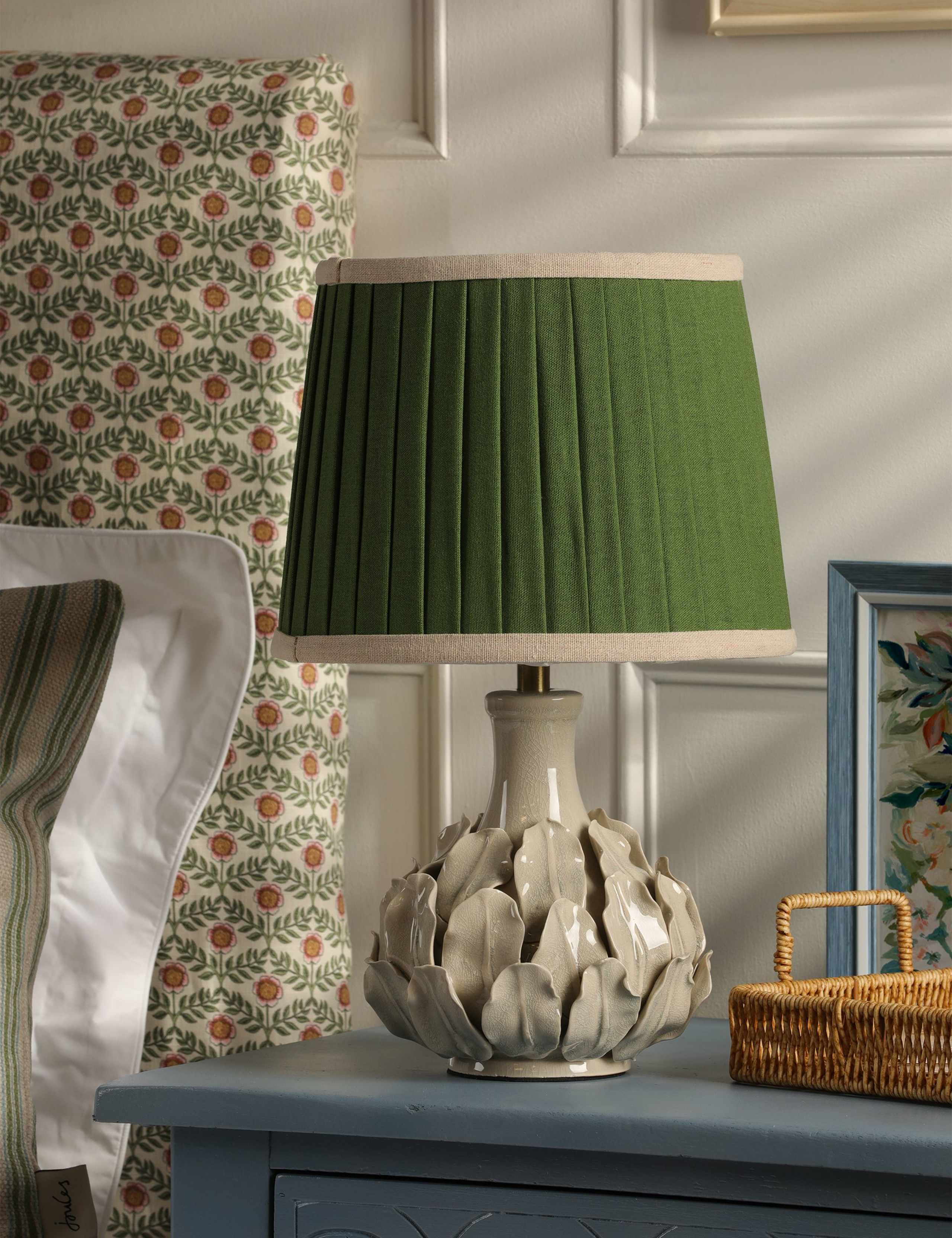 Chatsworth Ceramic Table Lamp 3 of 6