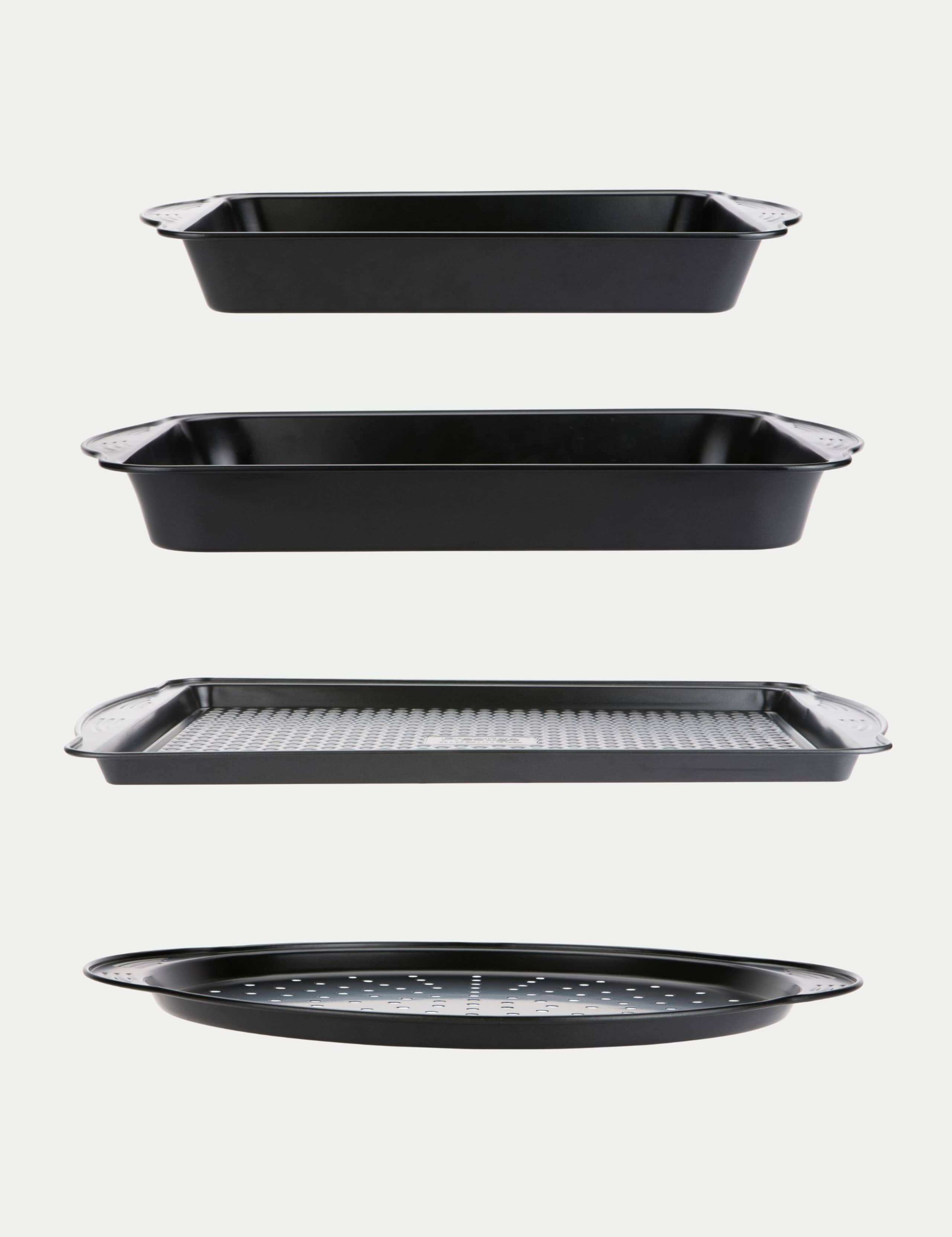 4 Piece Aerolift Essential Carbon Steel Baking Trays 2 of 6