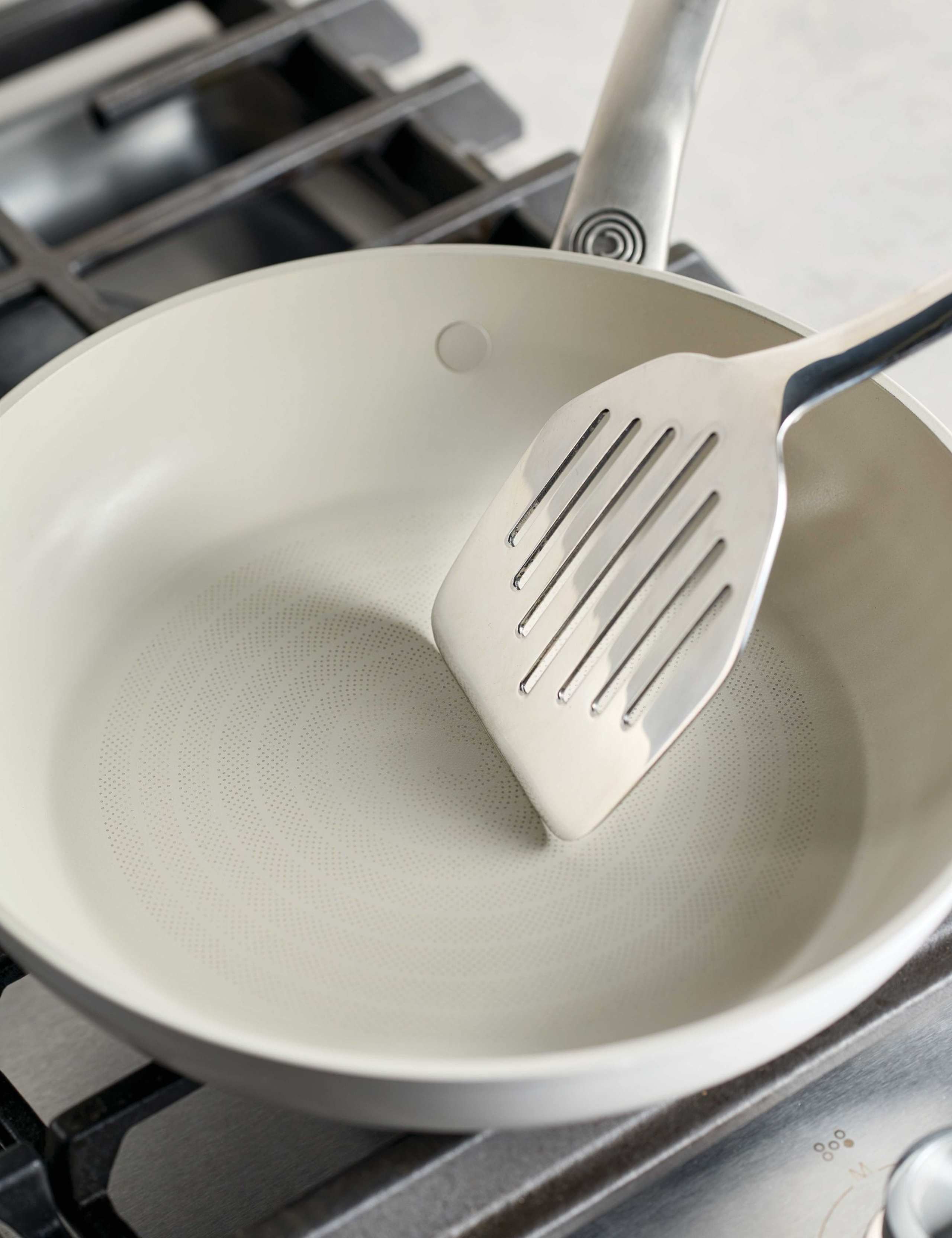 Halo Ceramic Non Stick 20cm Frying Pan 4 of 9