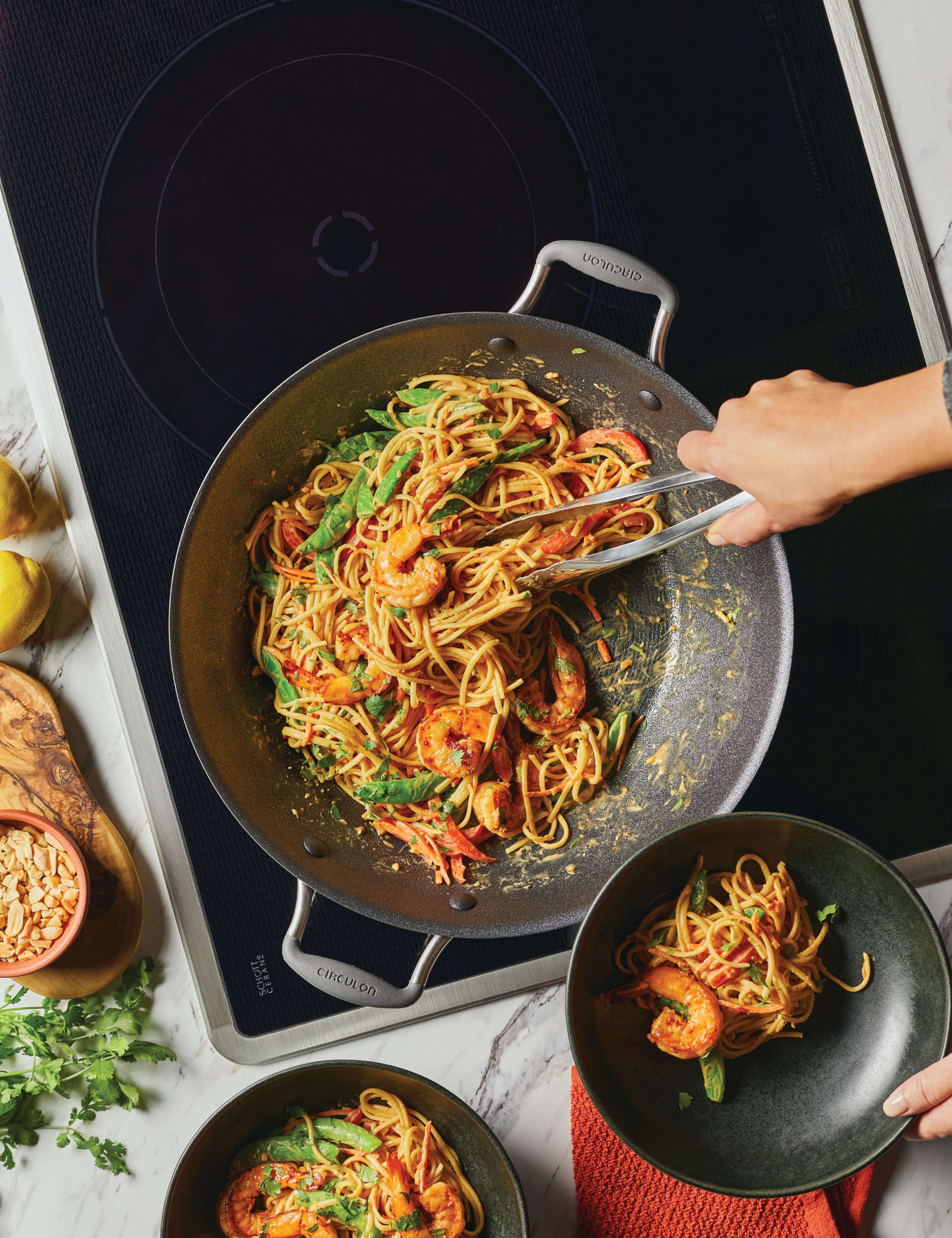 Scratch Defence 36cm Non-Stick Wok 4 of 7