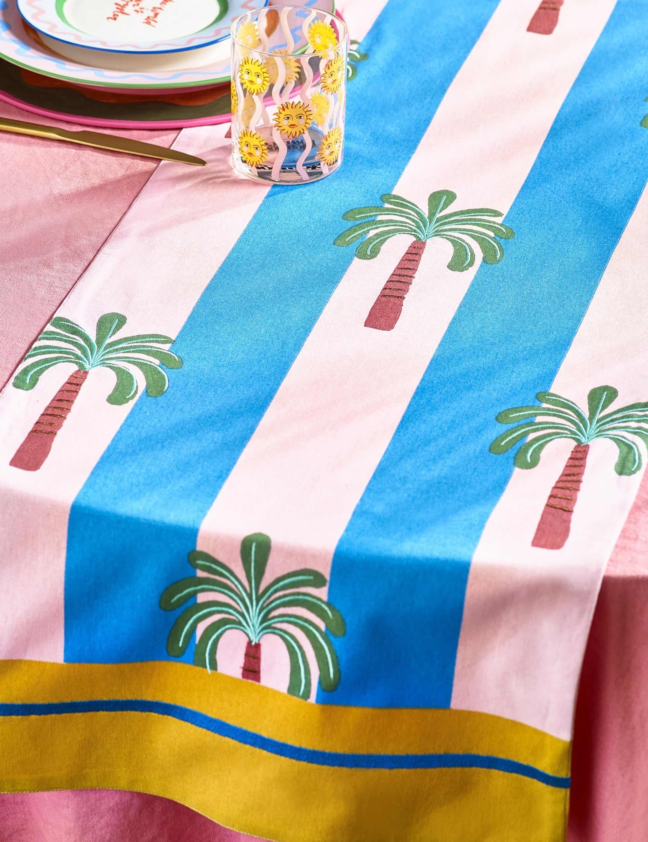 Electric Coast Palm Tree Pure Cotton Table Runner 2 of 3