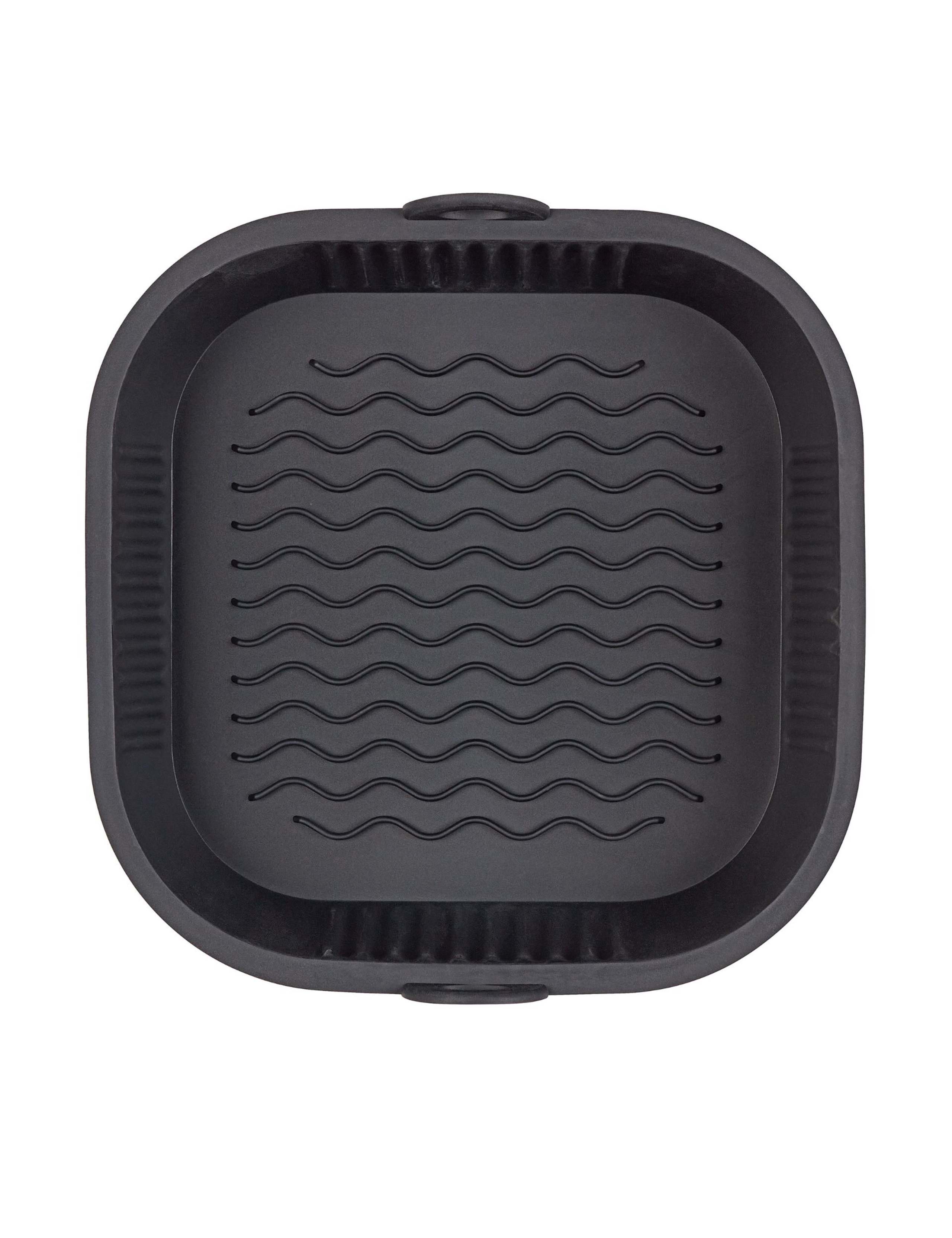Set of 2 Silicone 22cm Air Fryer Liners 2 of 4