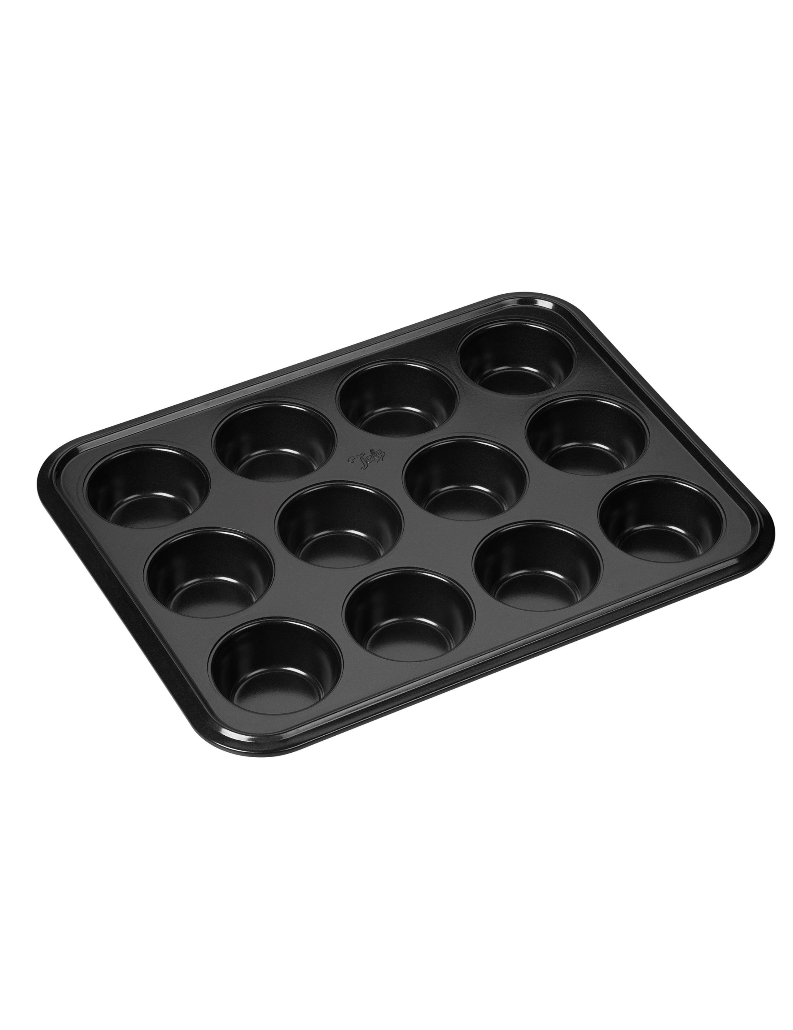 Aluminium 12 Cup Bun Tin 2 of 3
