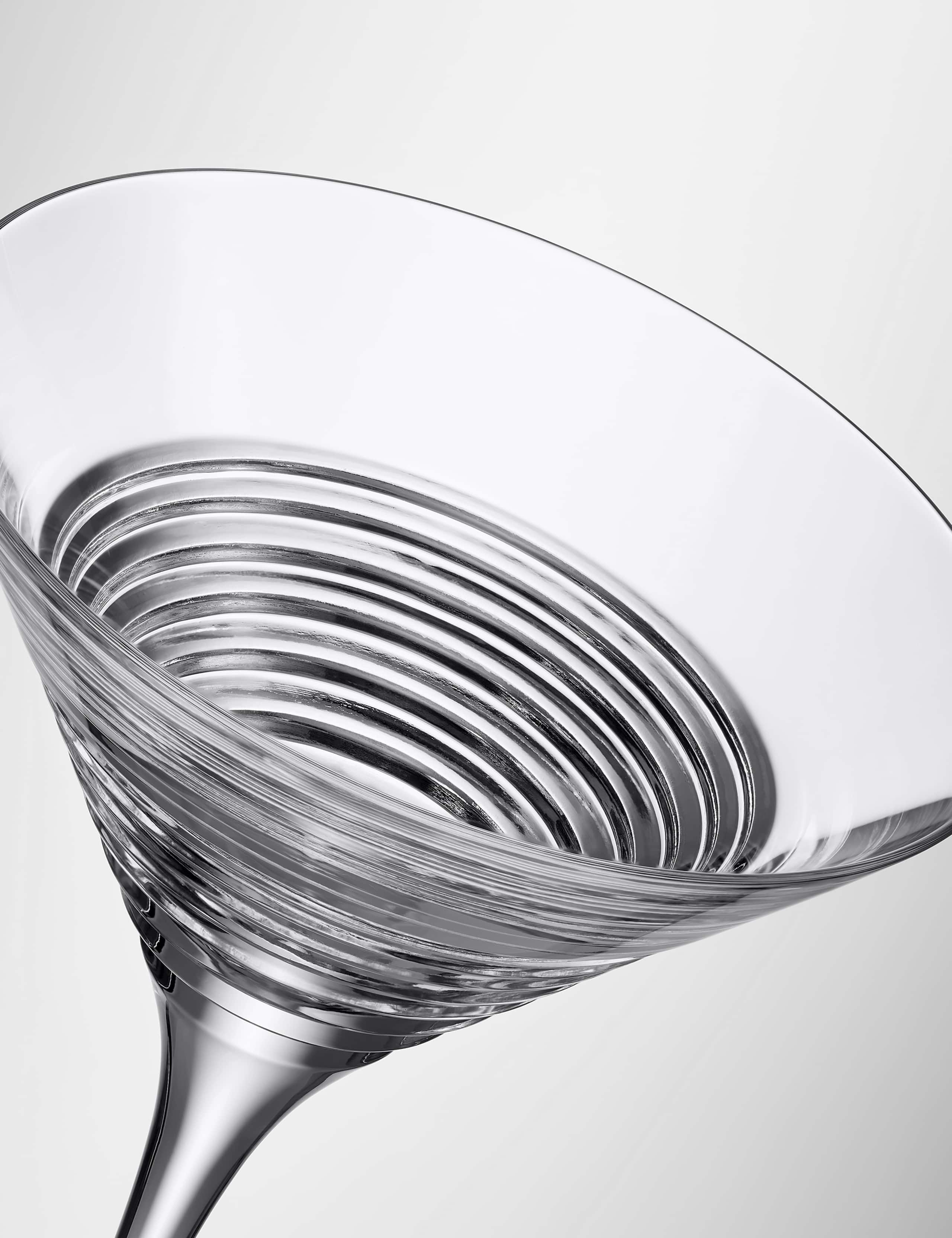 Set of 4 Mixology Martini Glasses 3 of 4