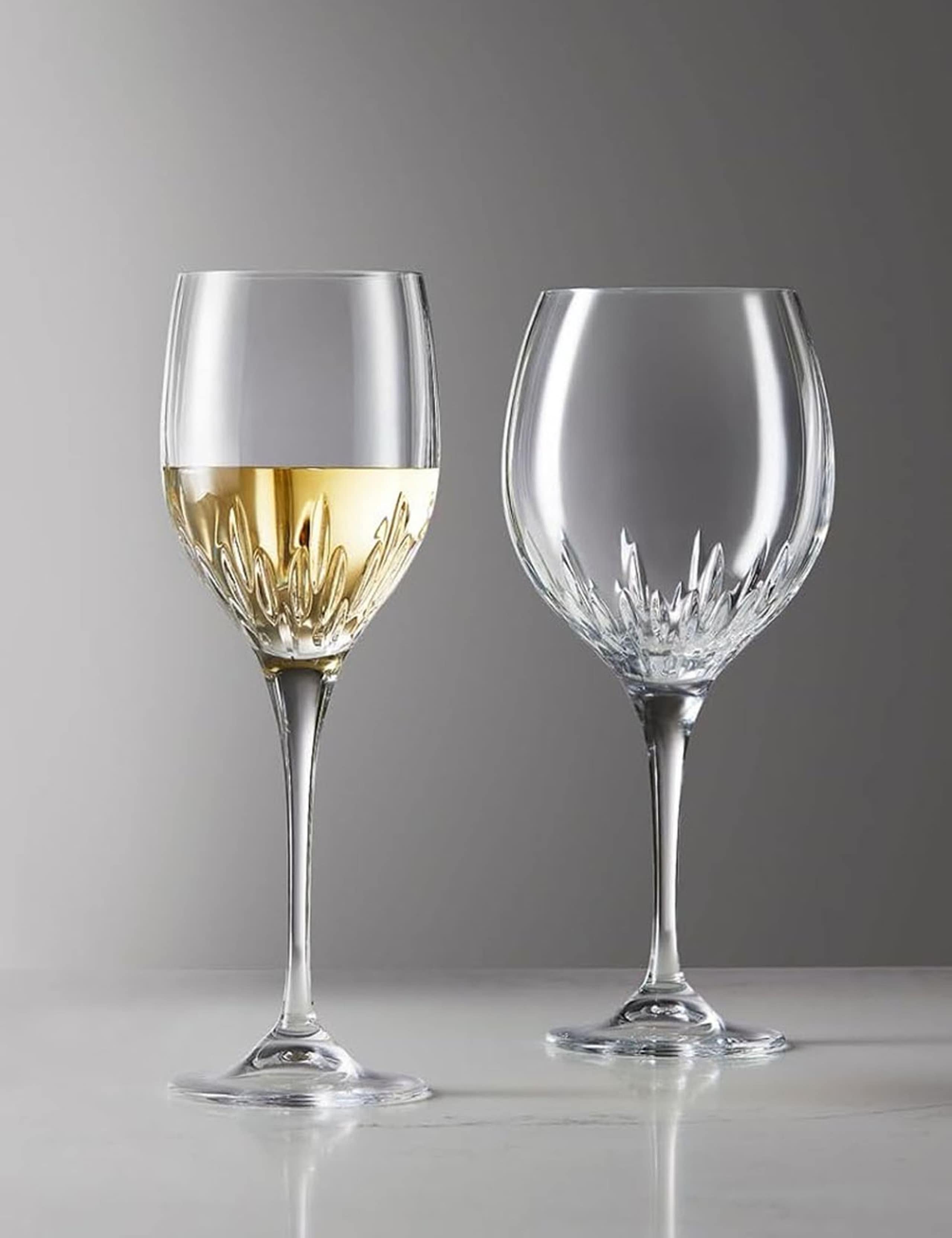 Set of 2 Vera Wang Duchesse Crystal Goblet Glasses 2 of 3