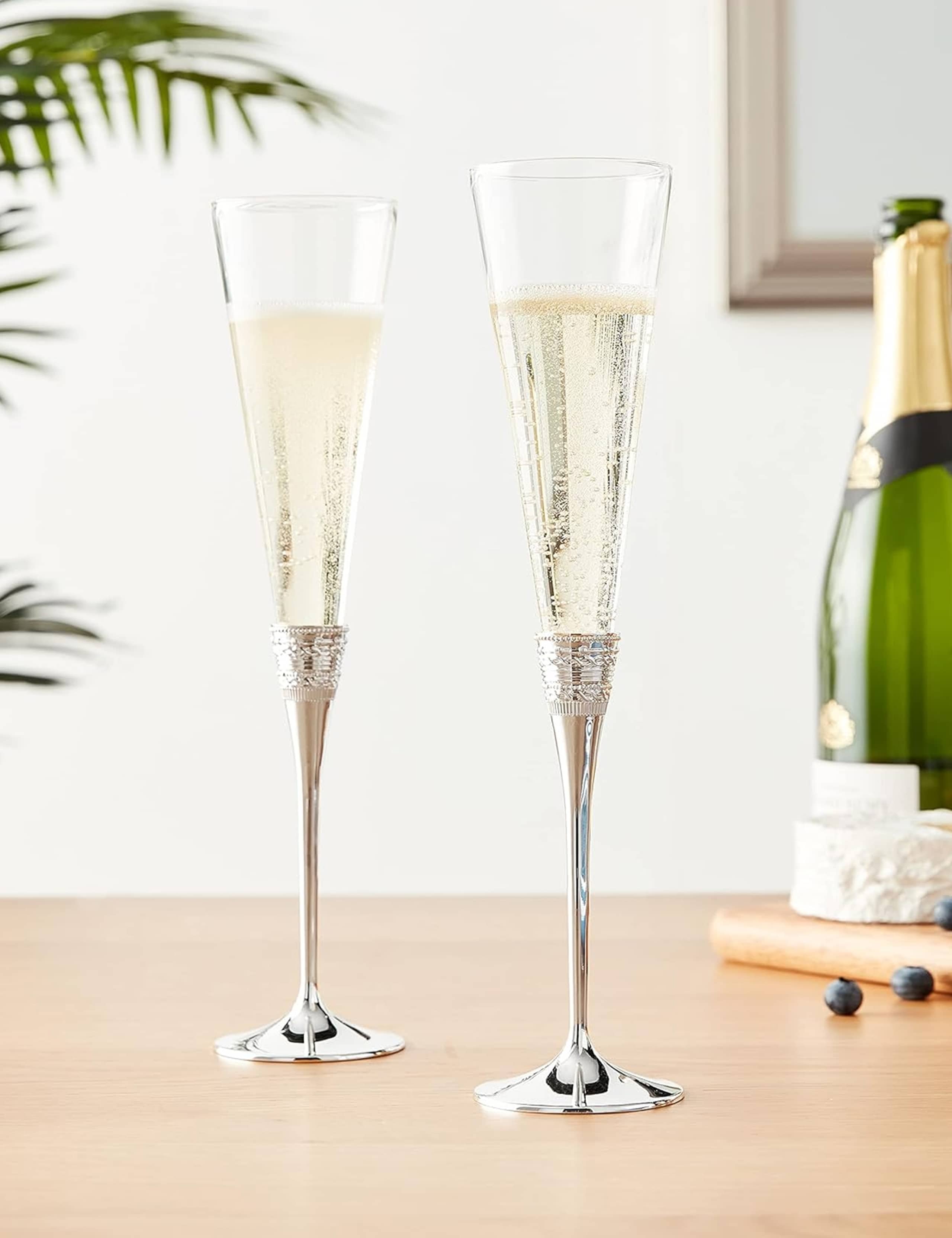 Set of 2 Vera Wang With Love Toasting Flute Set 3 of 3