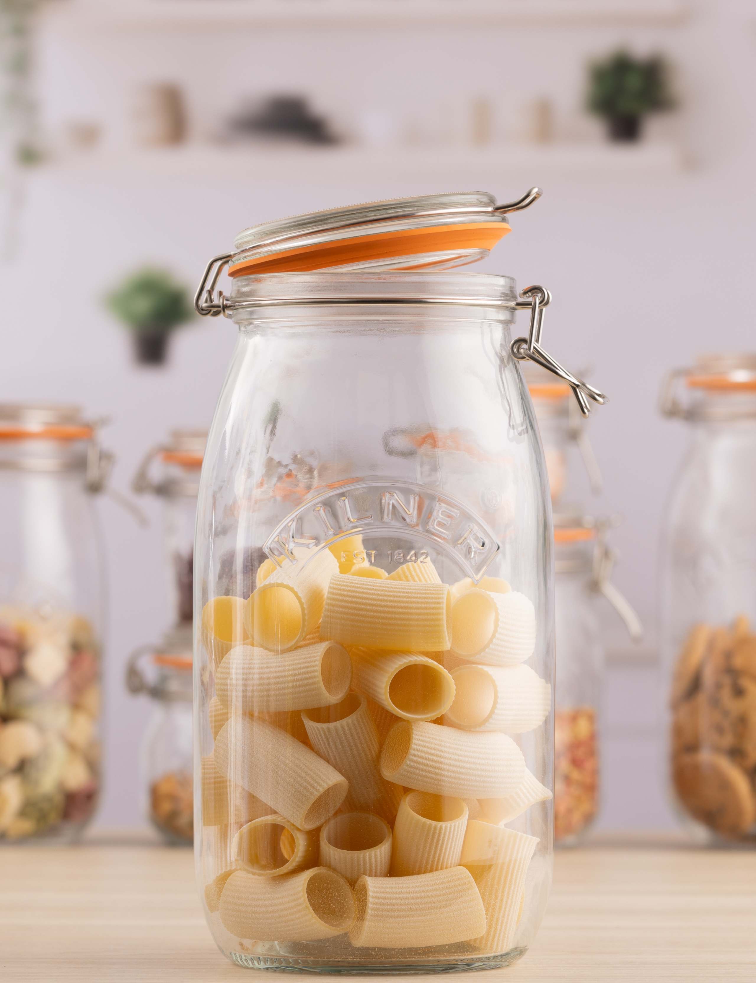 Set of 2 Round 3 Litre Clip Top Jars 3 of 3