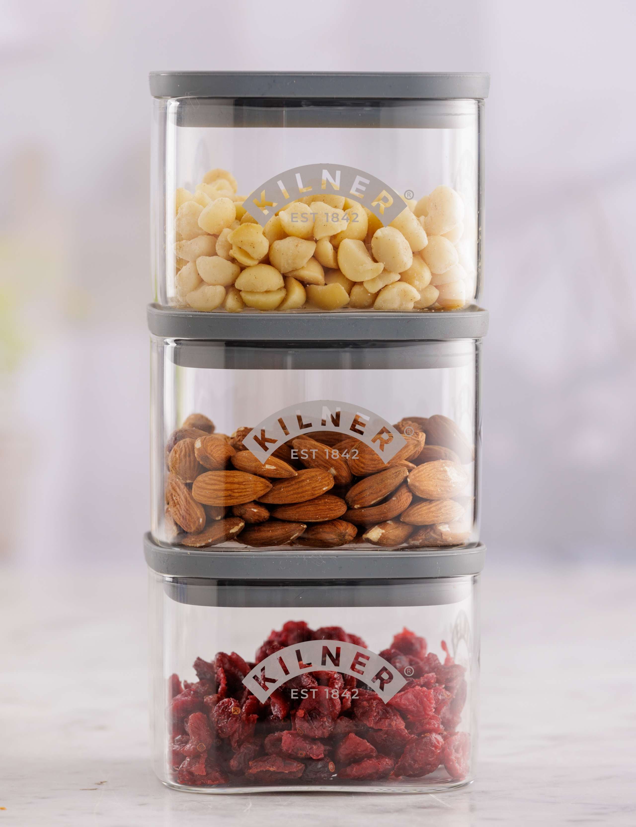 Set of 3 Square 0.5 Litre Fresh Storage Jars 4 of 5