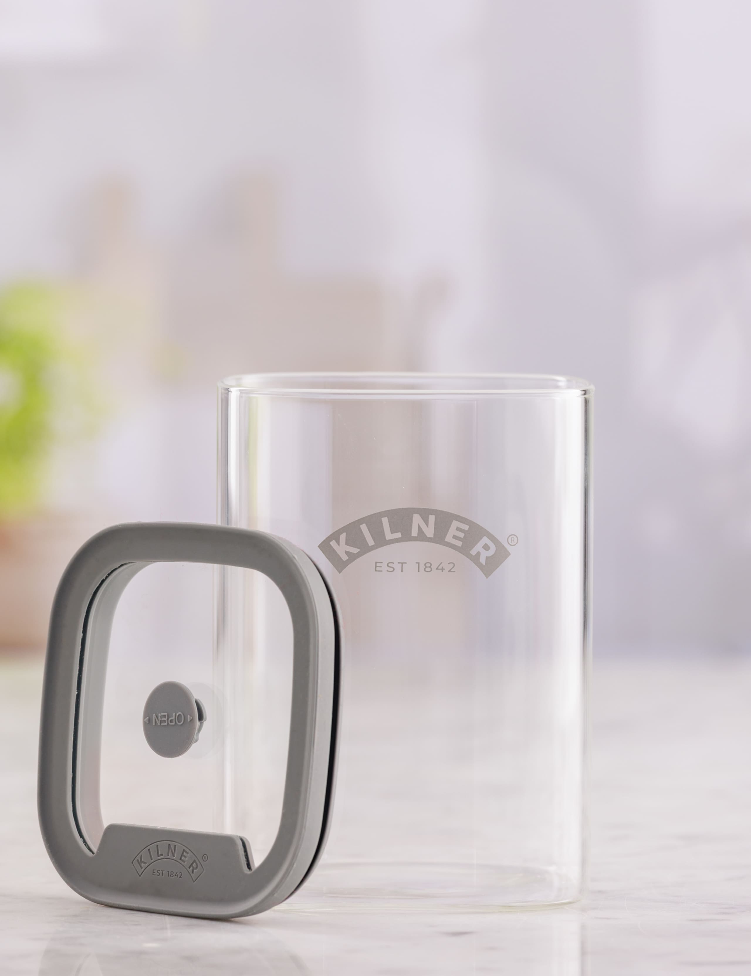 Set of 3 1L Square Glass Storage Jars 3 of 5