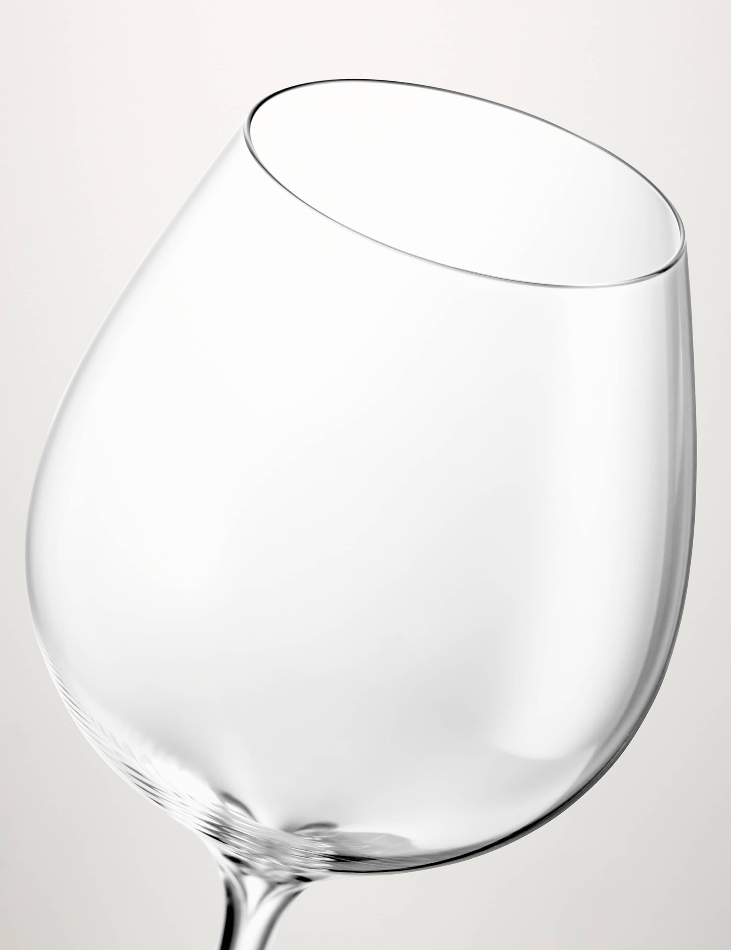 Set of 2 Elegance Red Wine Glasses 2 of 3
