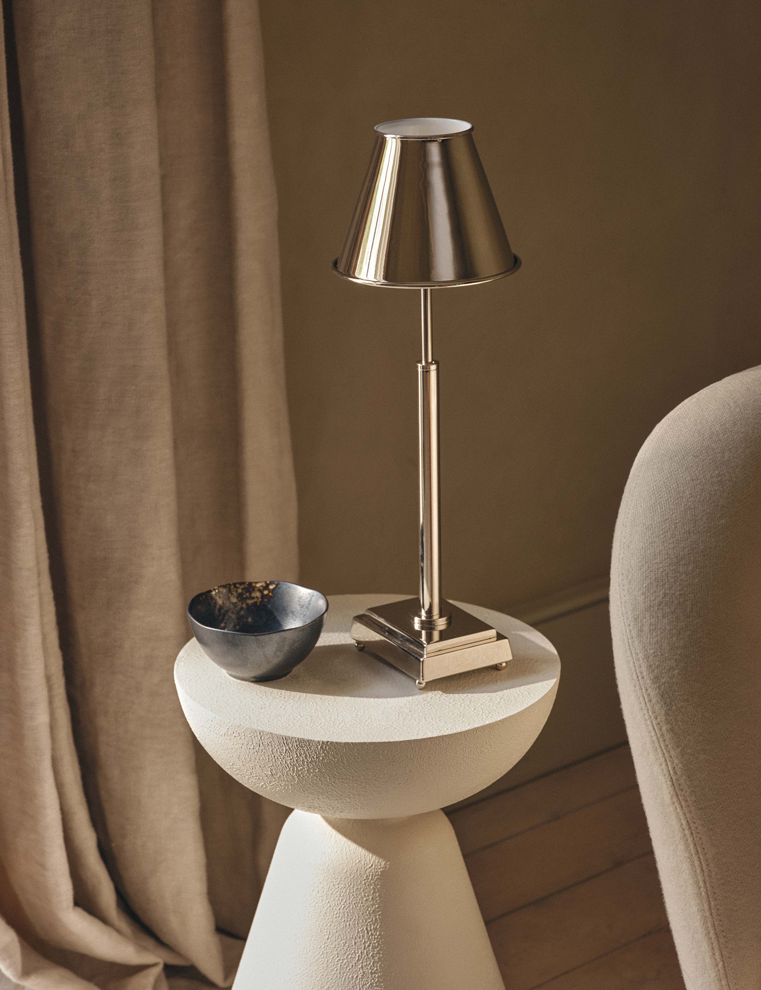 Rechargeable Metal Table Lamp 6 of 6