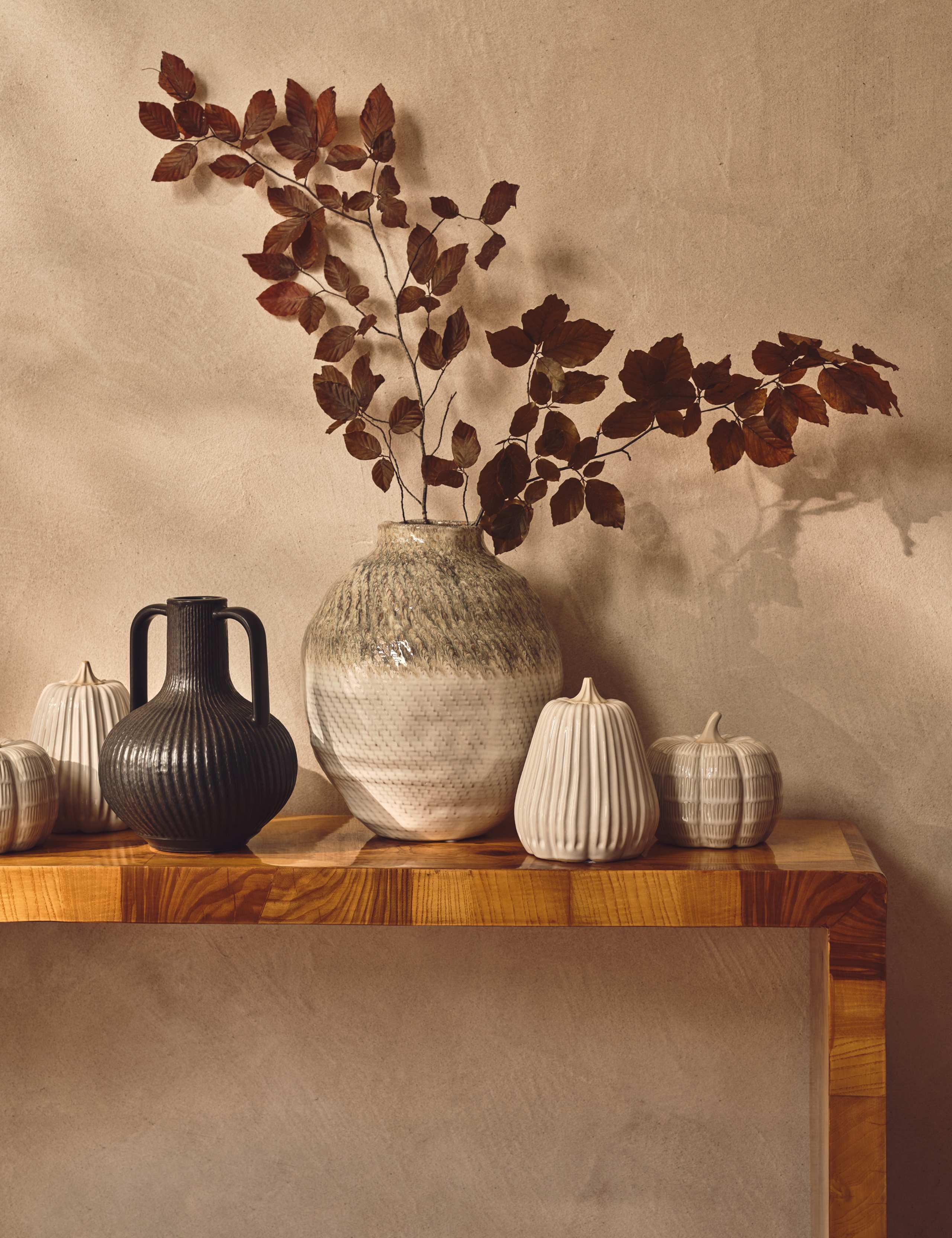 Reactive Glaze Textured Ceramic Vase 5 of 5