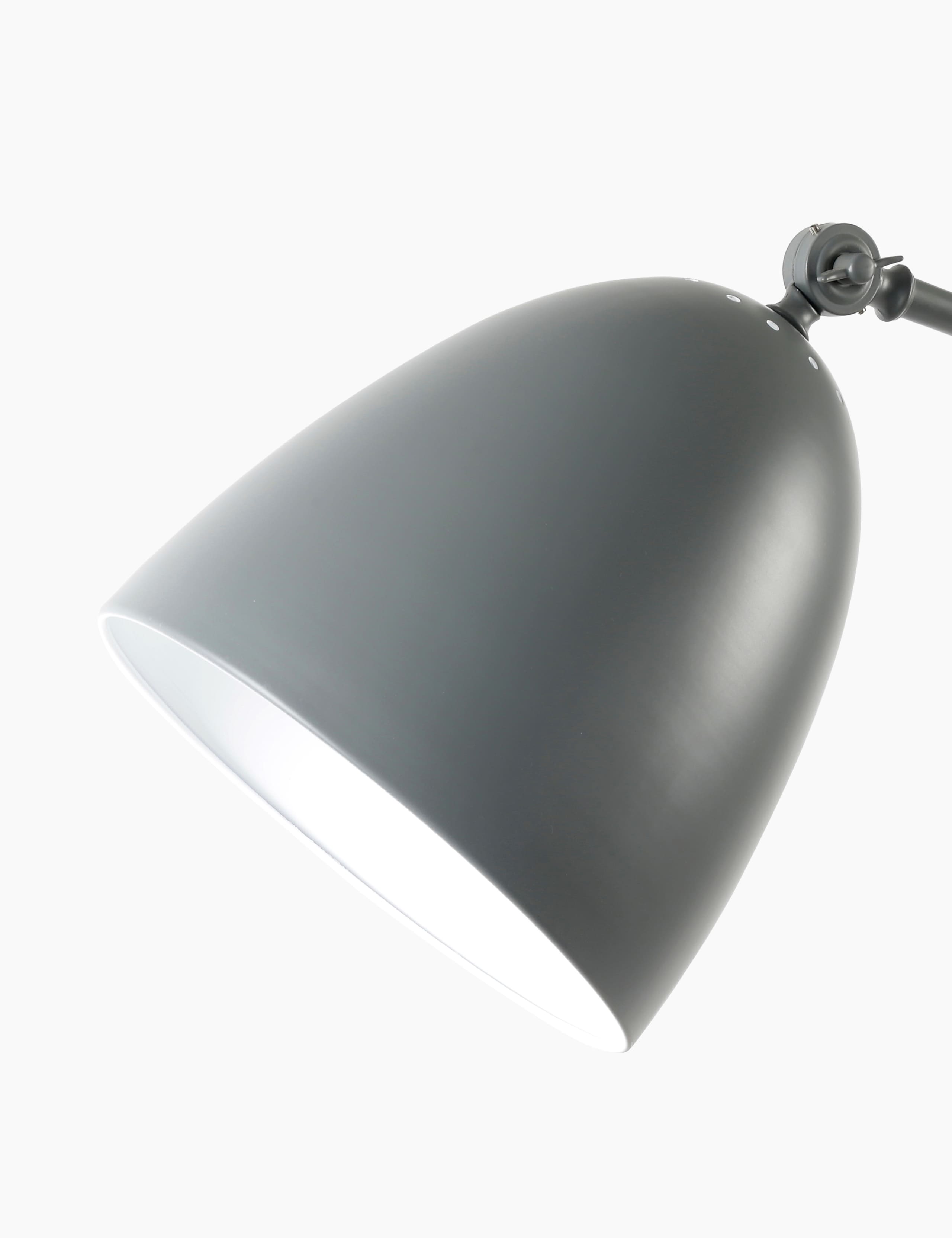Curved Tripod Floor Lamp 4 of 4