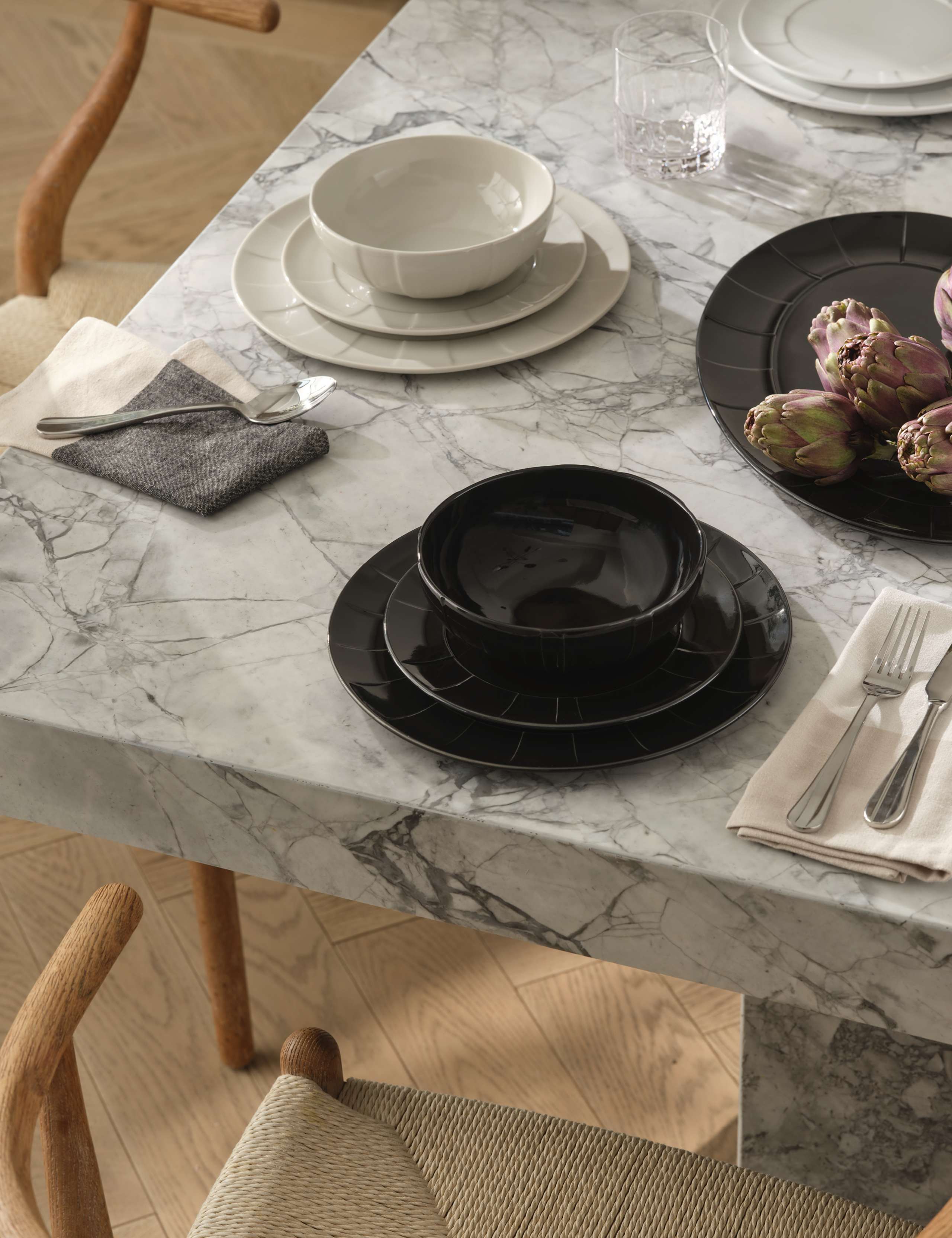 12 Piece Textured Dinner Set 8 of 8