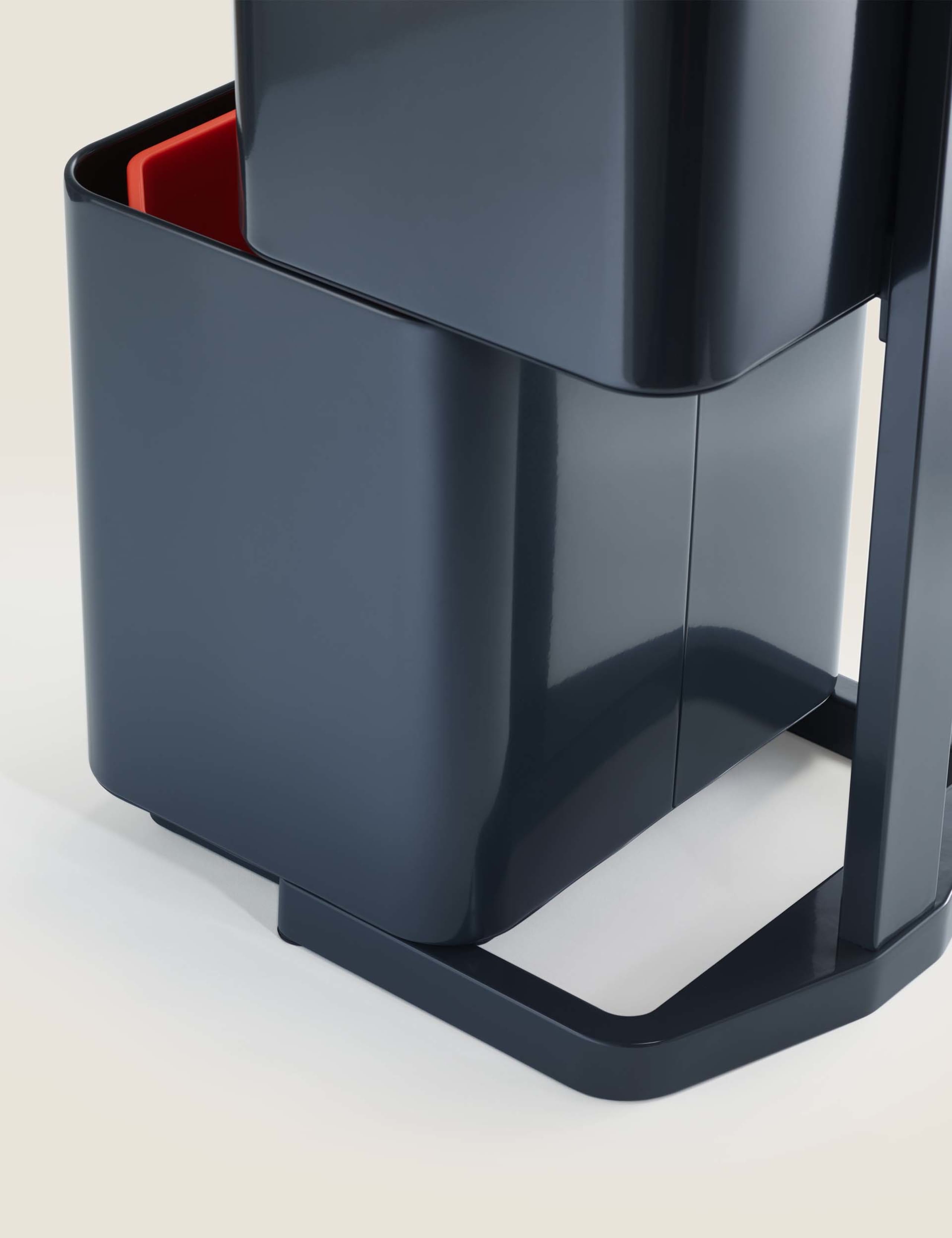Totem Max 60 Litre Waste & Recycling Bin 4 of 6