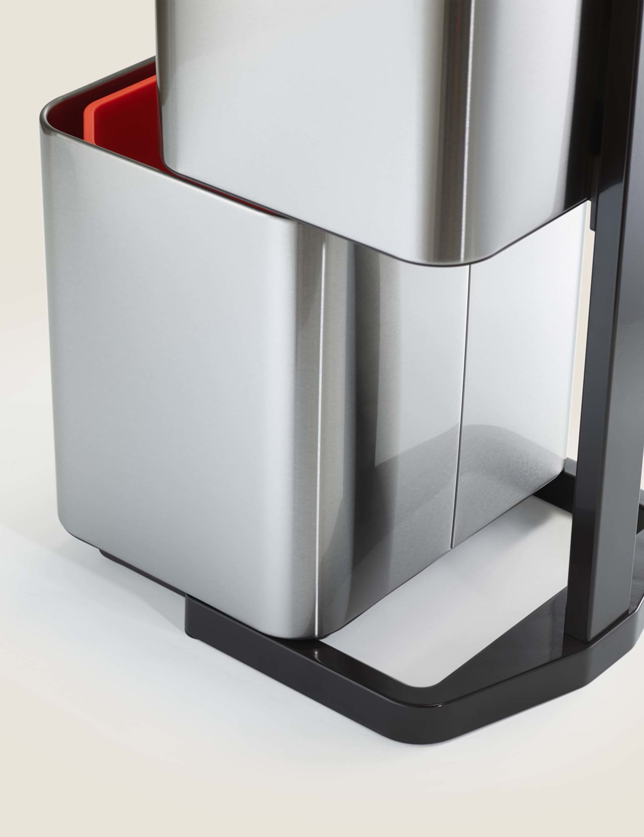 Totem Max 60L Stainless Steel Waste & Recycling Bin 4 of 6