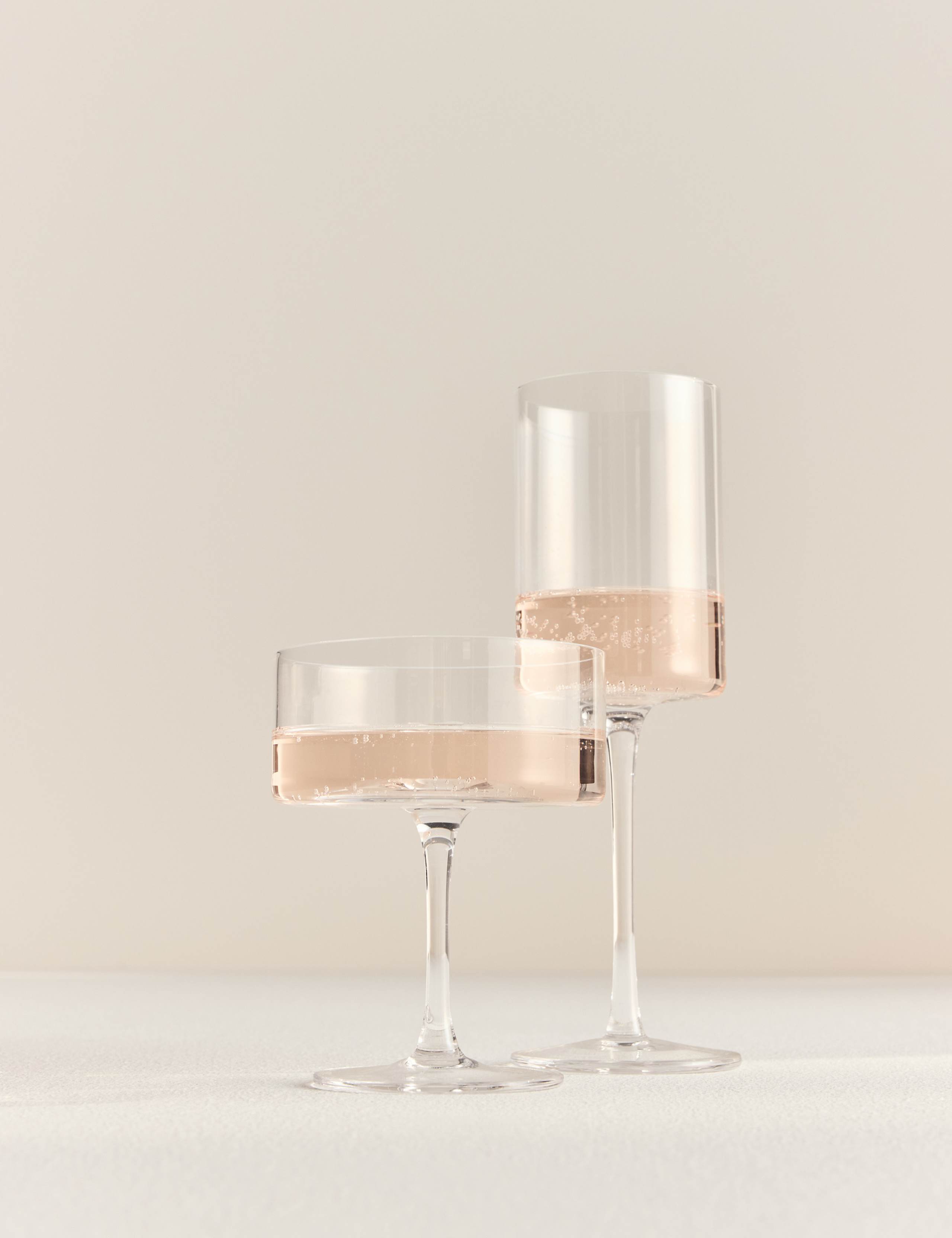 Set of 4 Straight Sided Wine Glasses 5 of 6