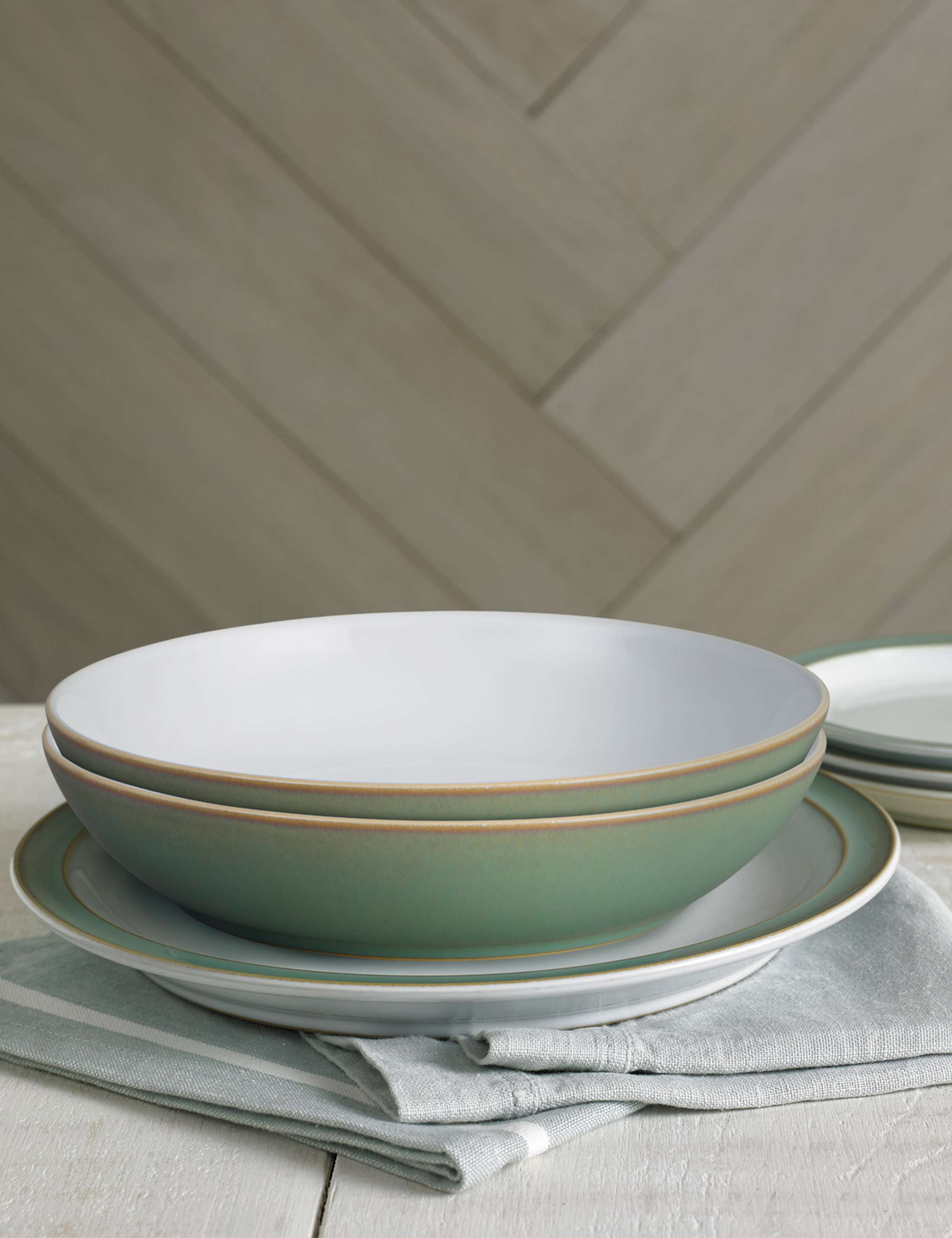 Set of 4 Regency Green Pasta Bowls 5 of 5