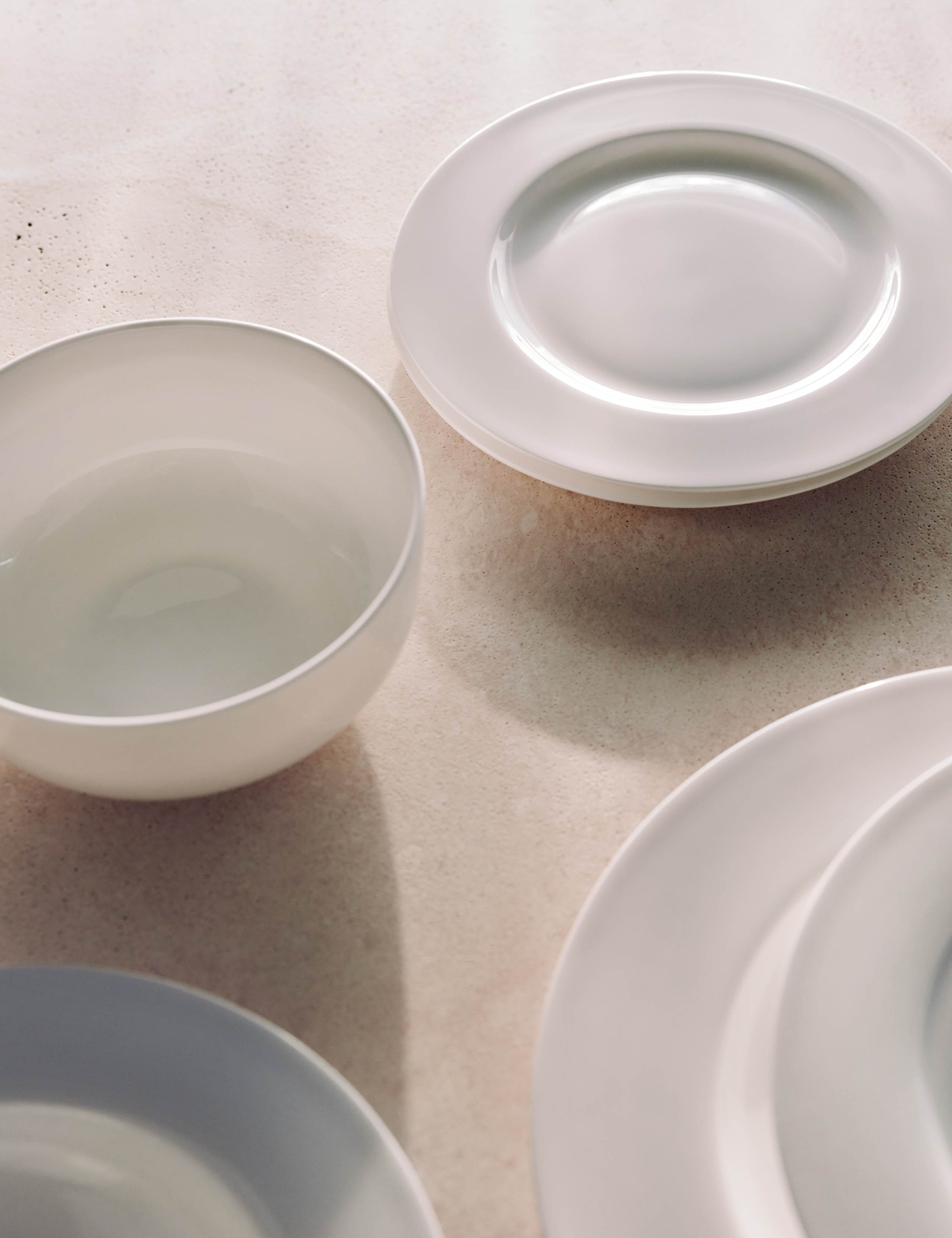 Set of 4 Clarendon Side Plates 5 of 5