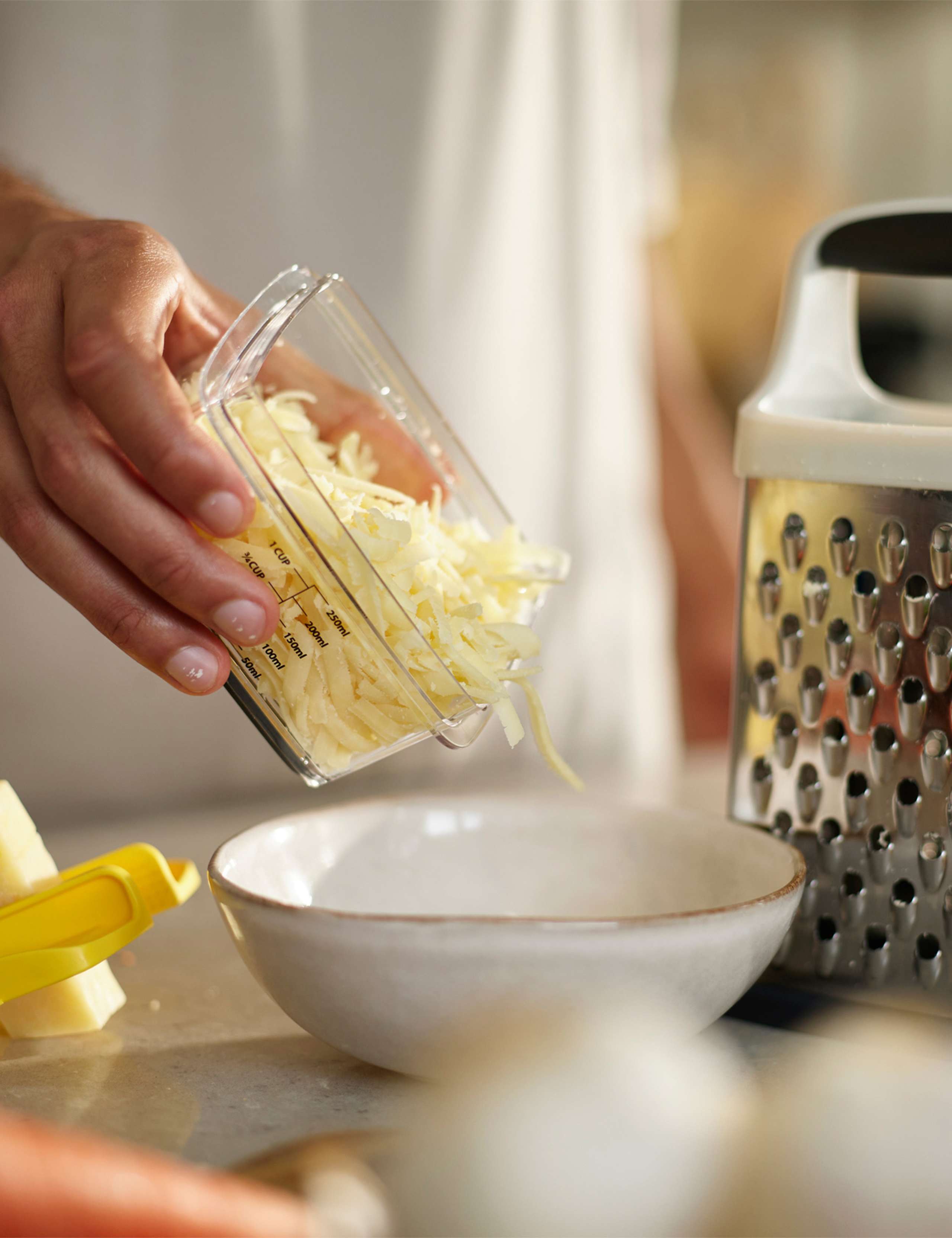 Box Grater with Precision Food Grip 3 of 5