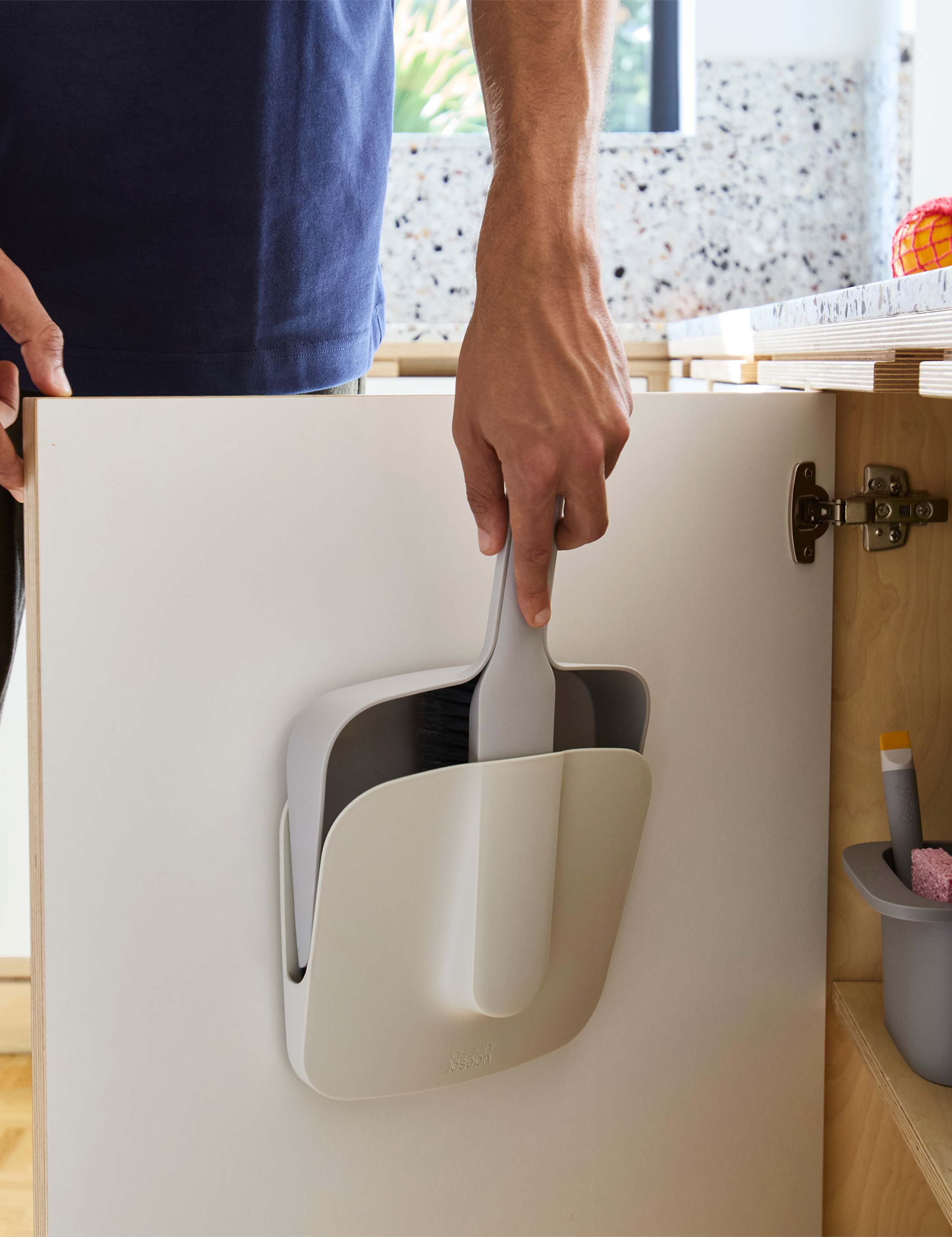 Wall Mounted Dustpan and Brush 2 of 5