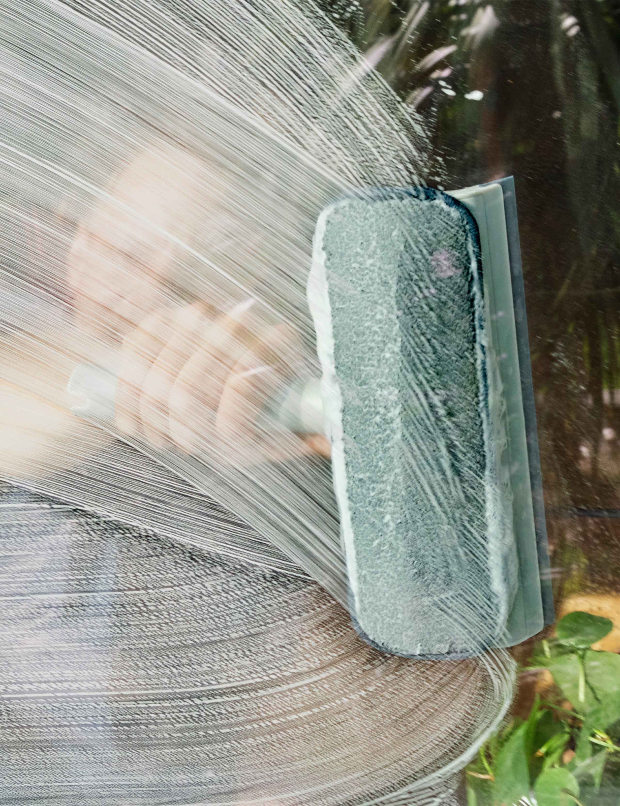 2 in 1 Glass Cleaning Squeegee 4 of 5