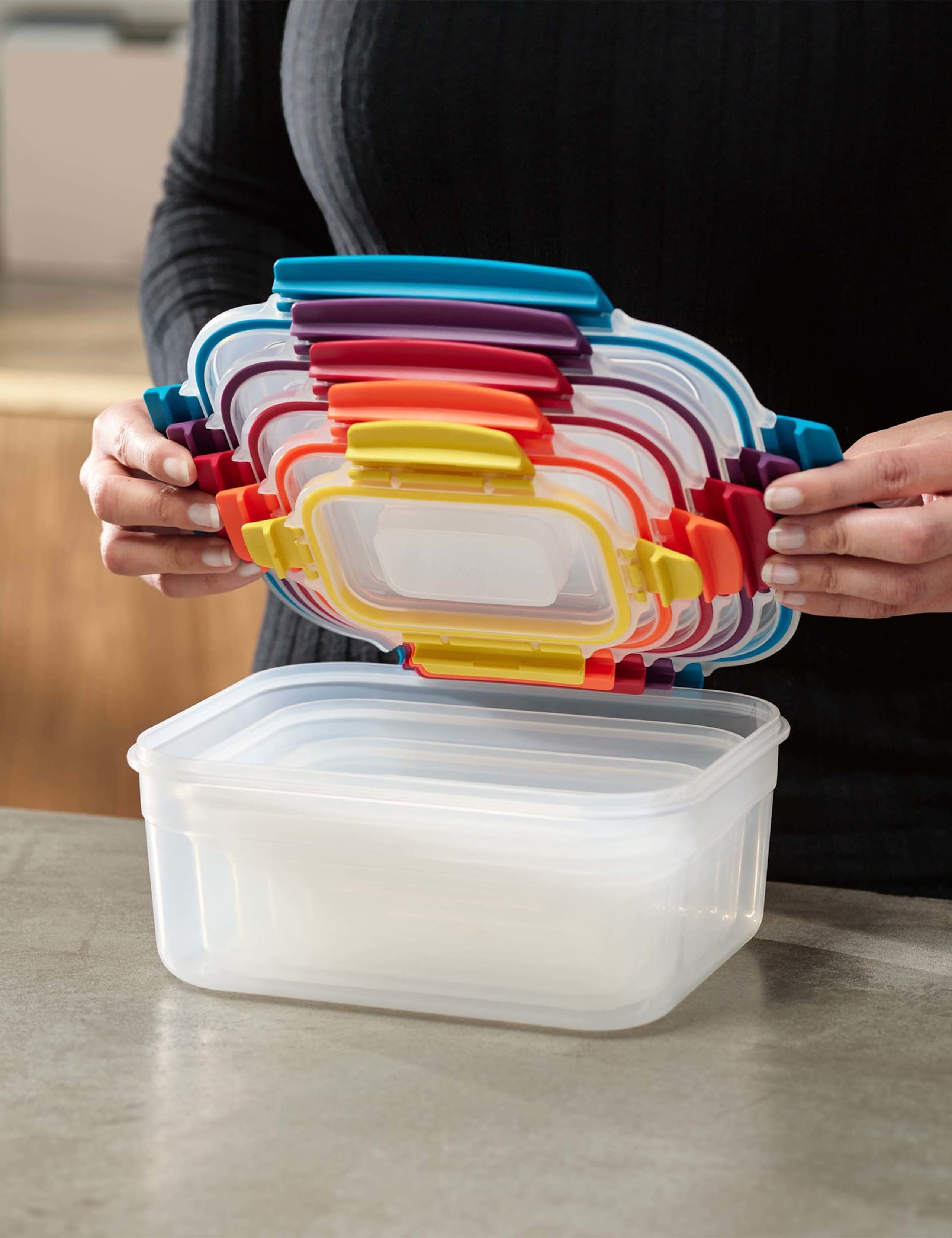 Set of 5 Nest Lock Storage Containers 5 of 6