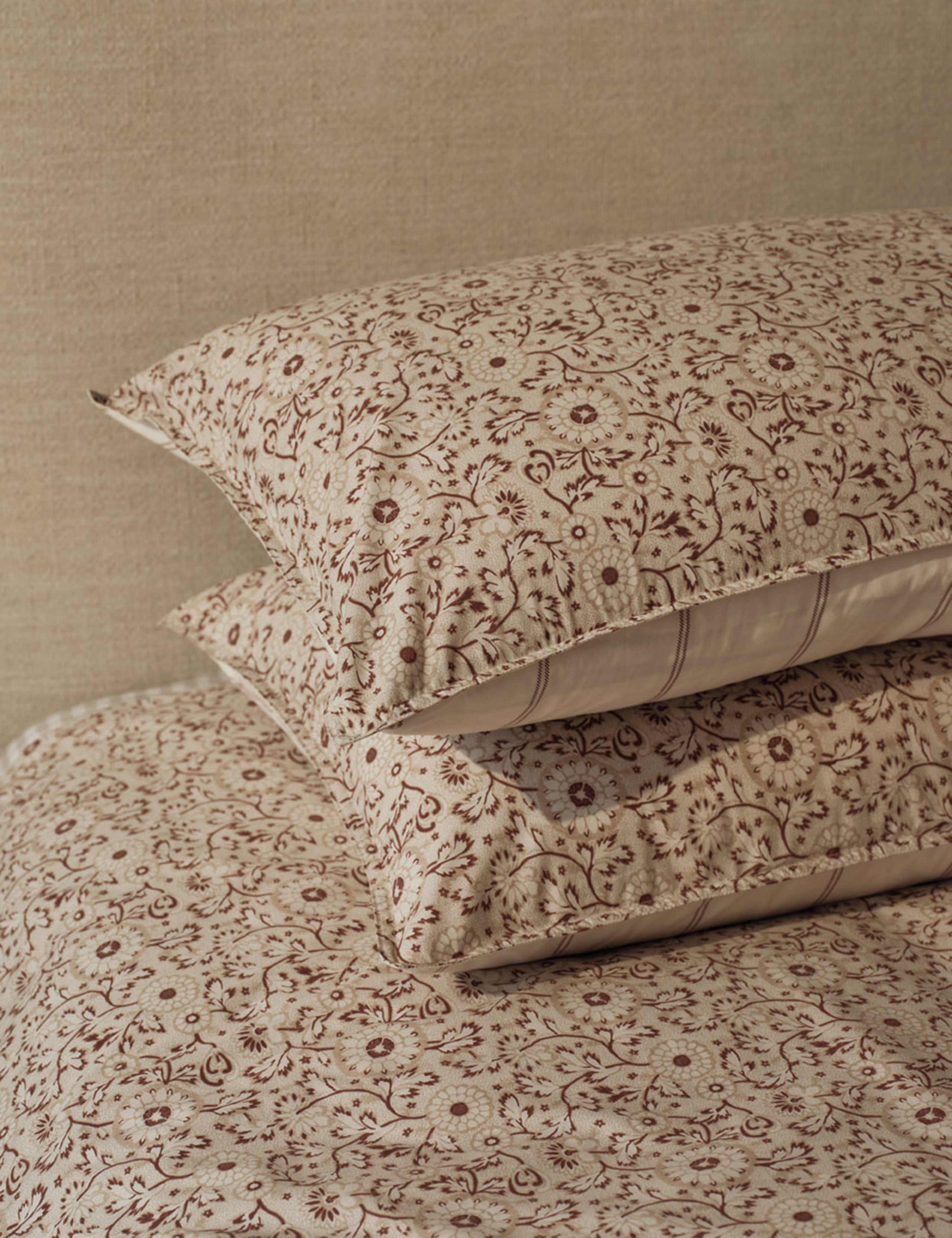 Cotton Rich Woodblock Floral Bedding Set 6 of 7