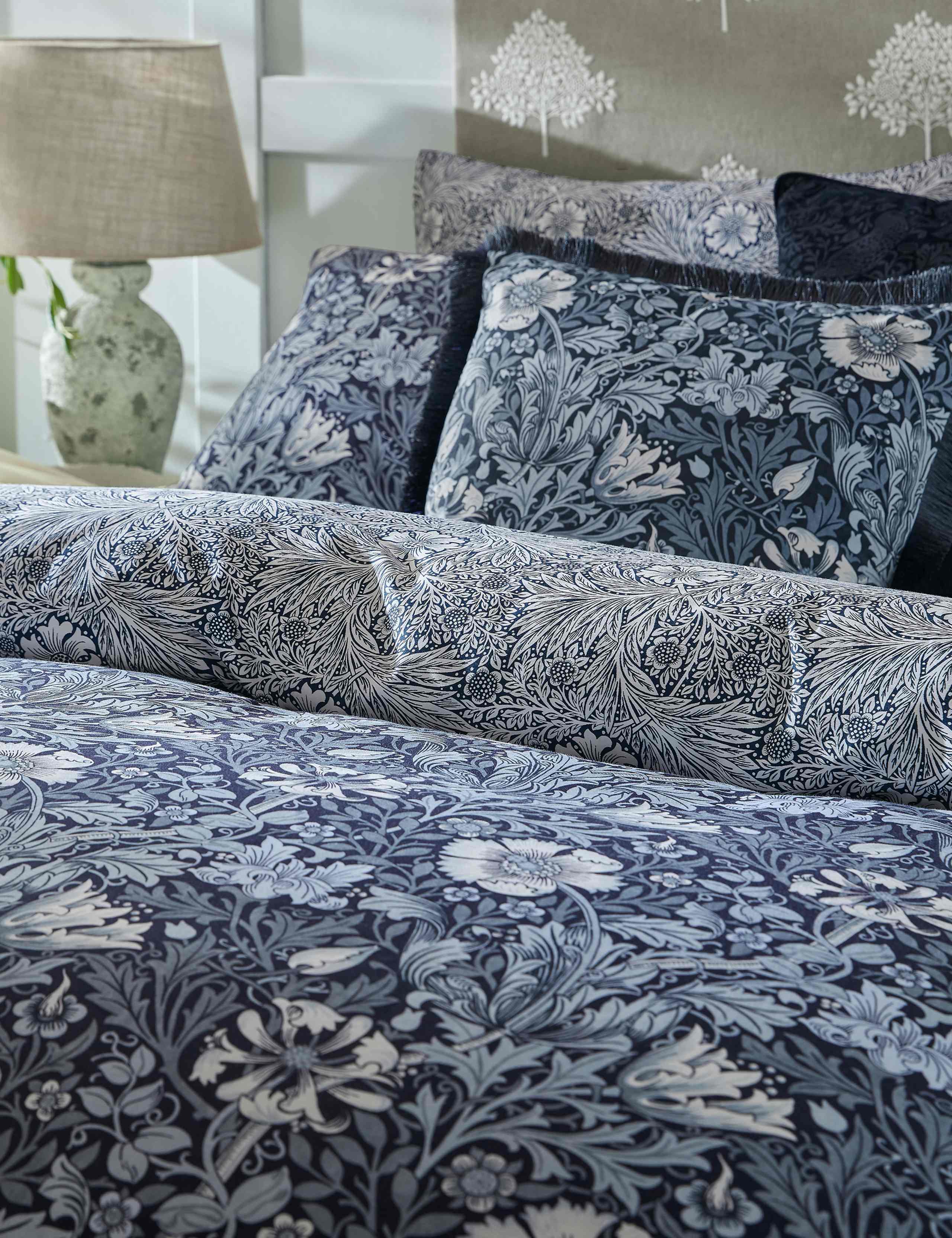 Pure Cotton Sateen Compton Bedding Set 3 of 8