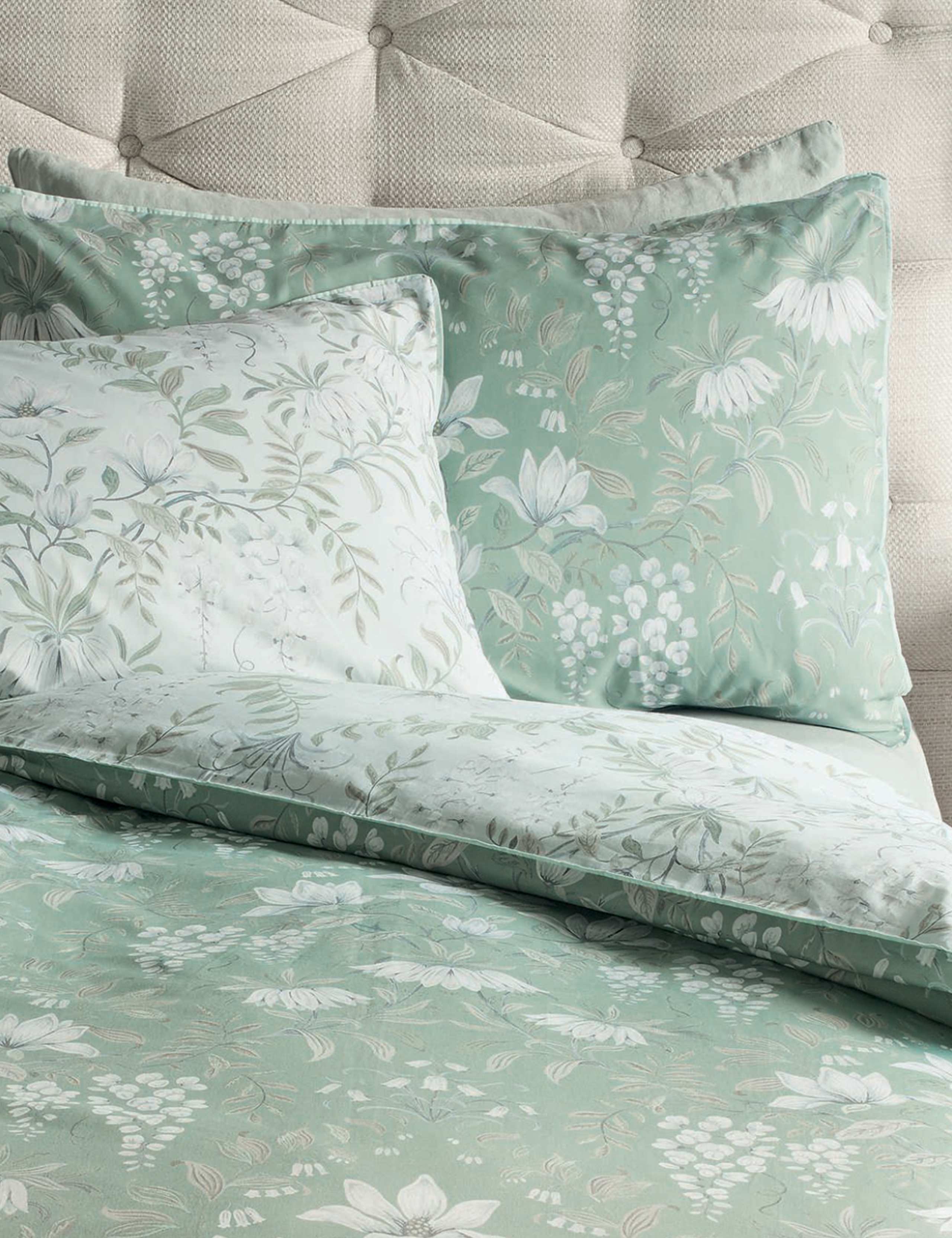 Pure Cotton Sateen Parterre Bedding Set 2 of 2