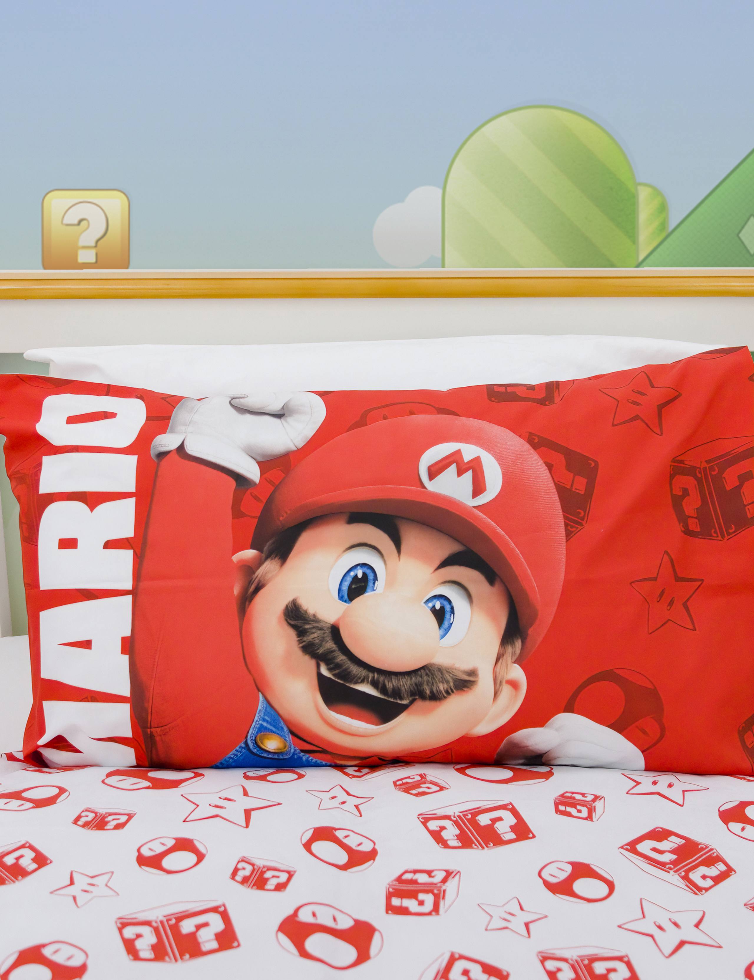 Super Mario™ Jump Single Bedding Set 8 of 9