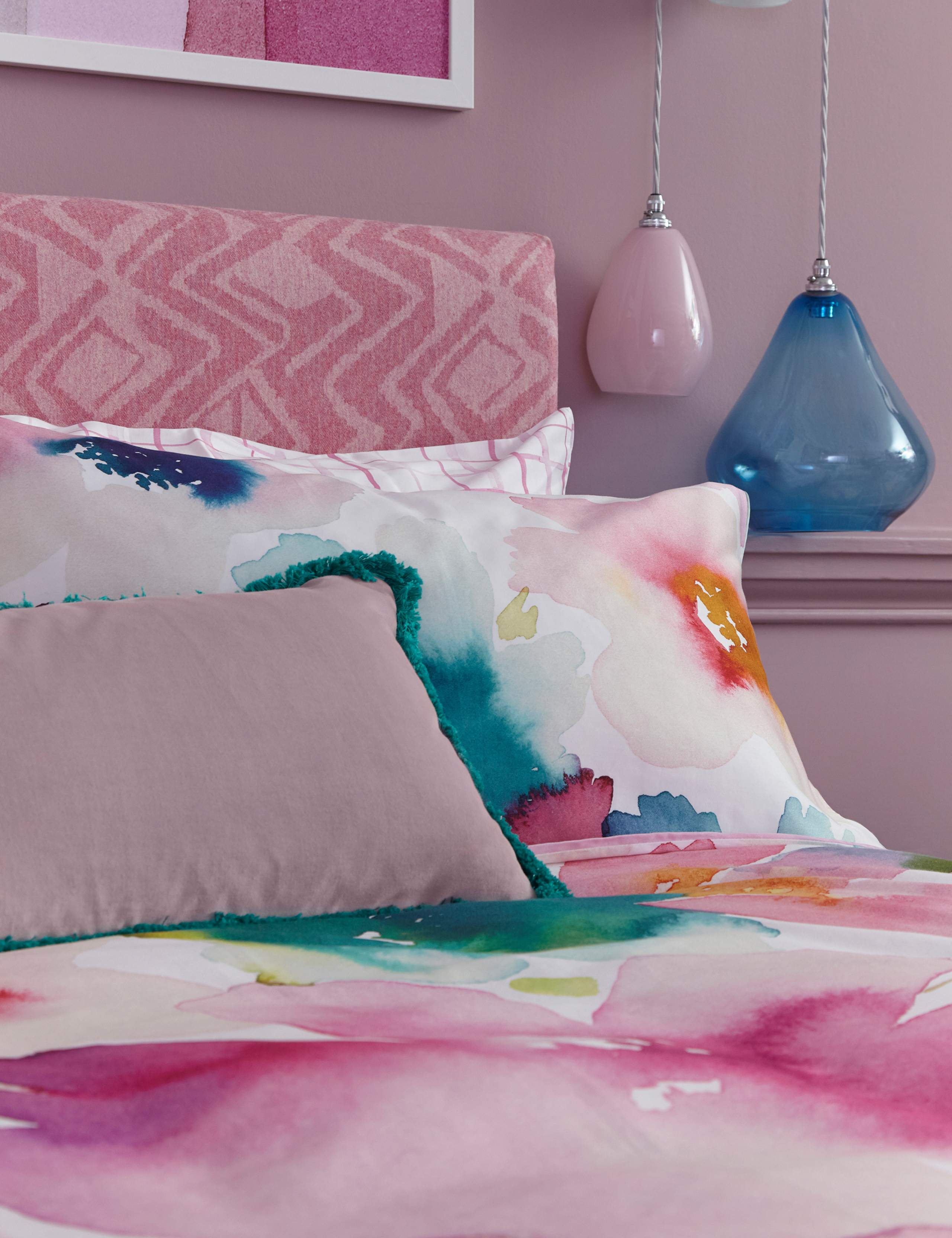 Pure Cotton Sanna Bedding Set 3 of 5