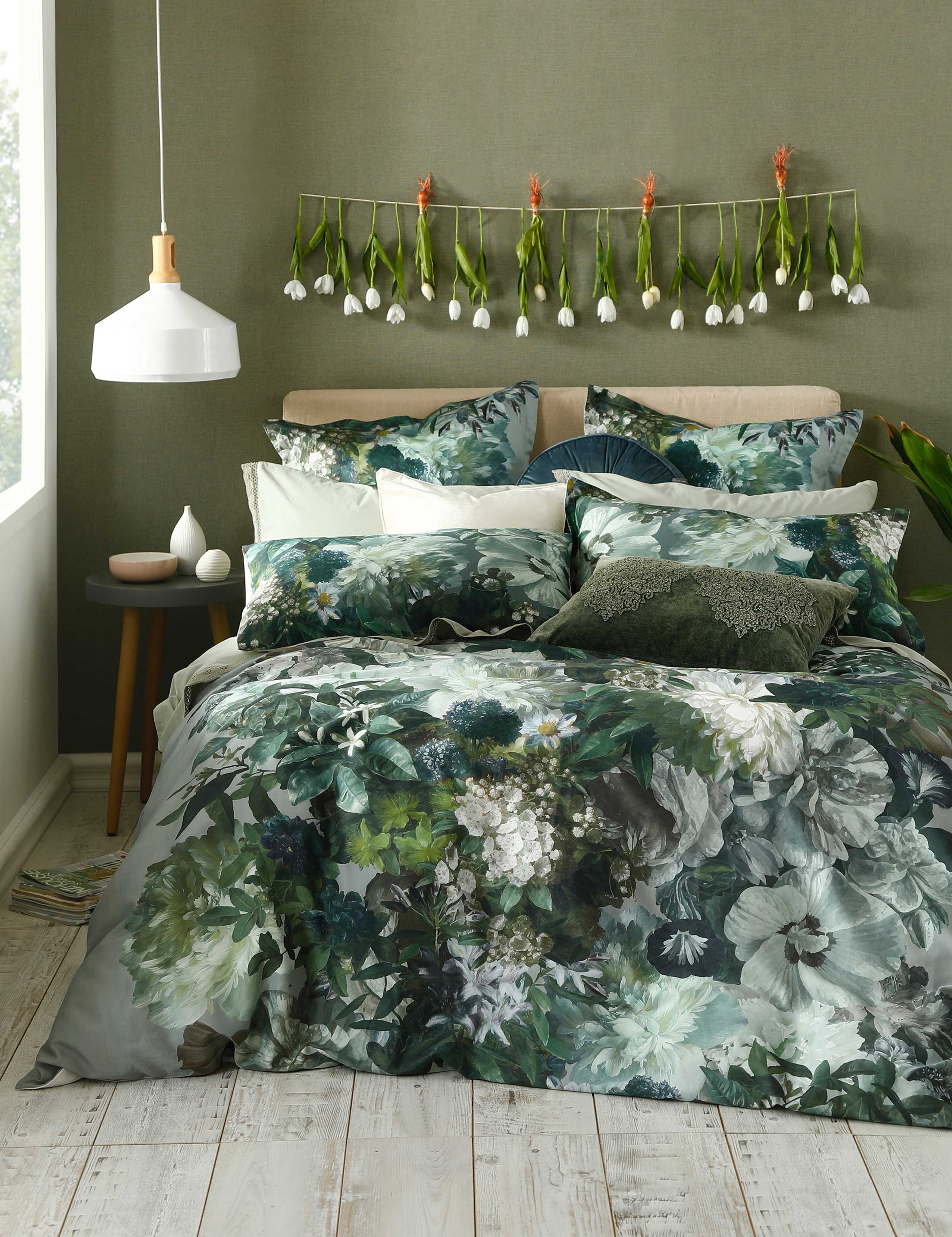 Pure Cotton Florian Bedding Set 1 of 5