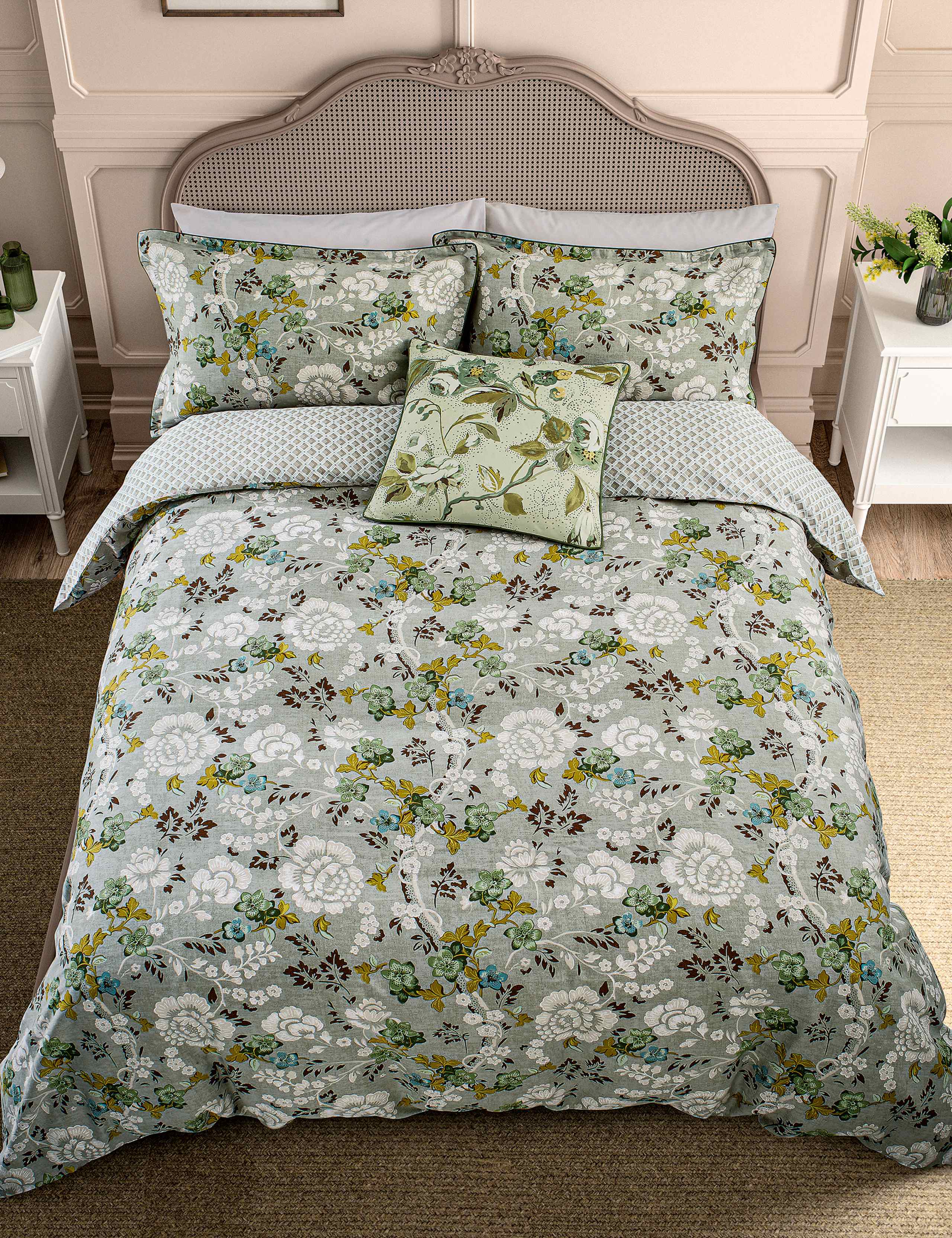Pure Cotton Eagle House Damask Bedding Set 3 of 5