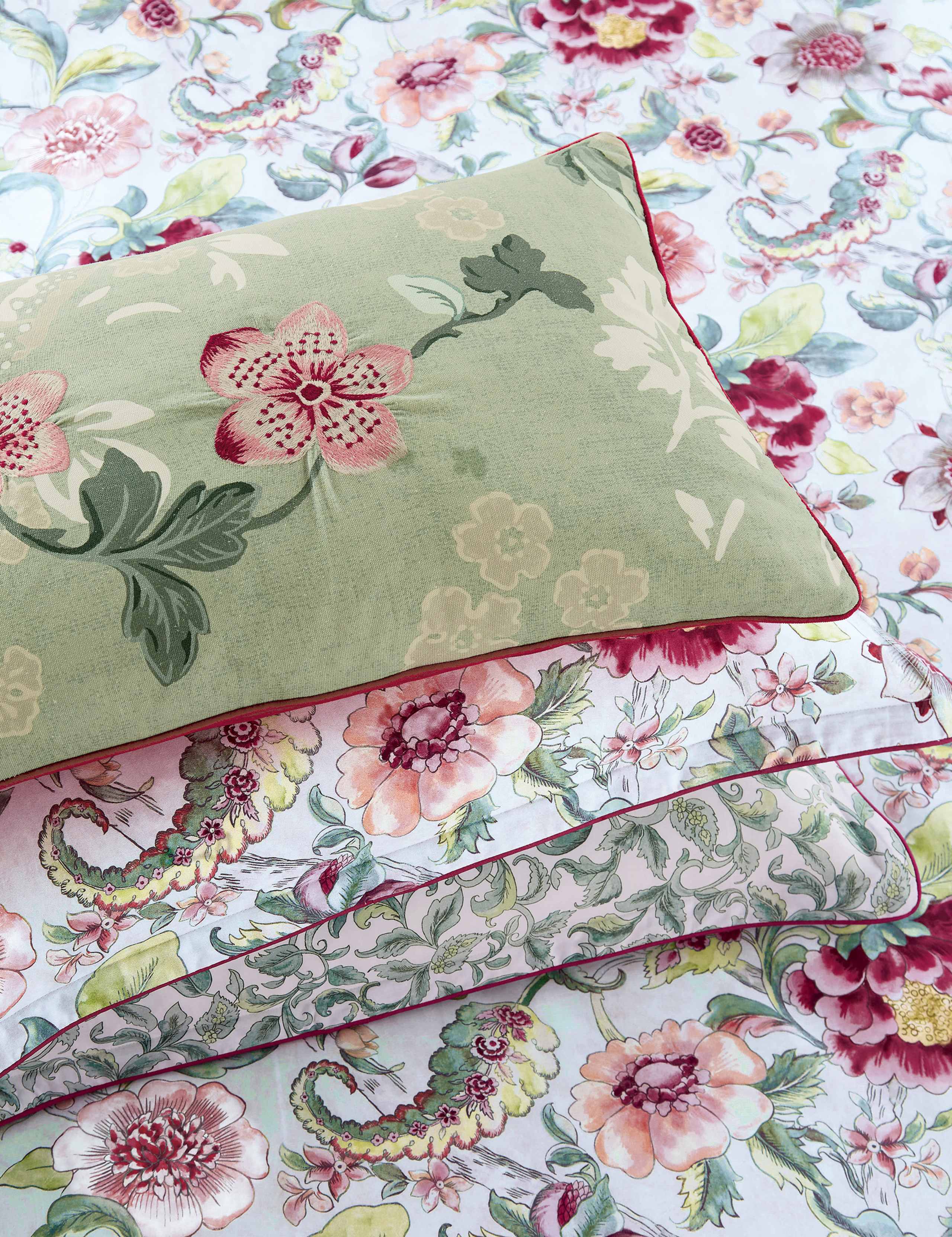 Pure Cotton Piccadilly Park Bedding Set 5 of 5