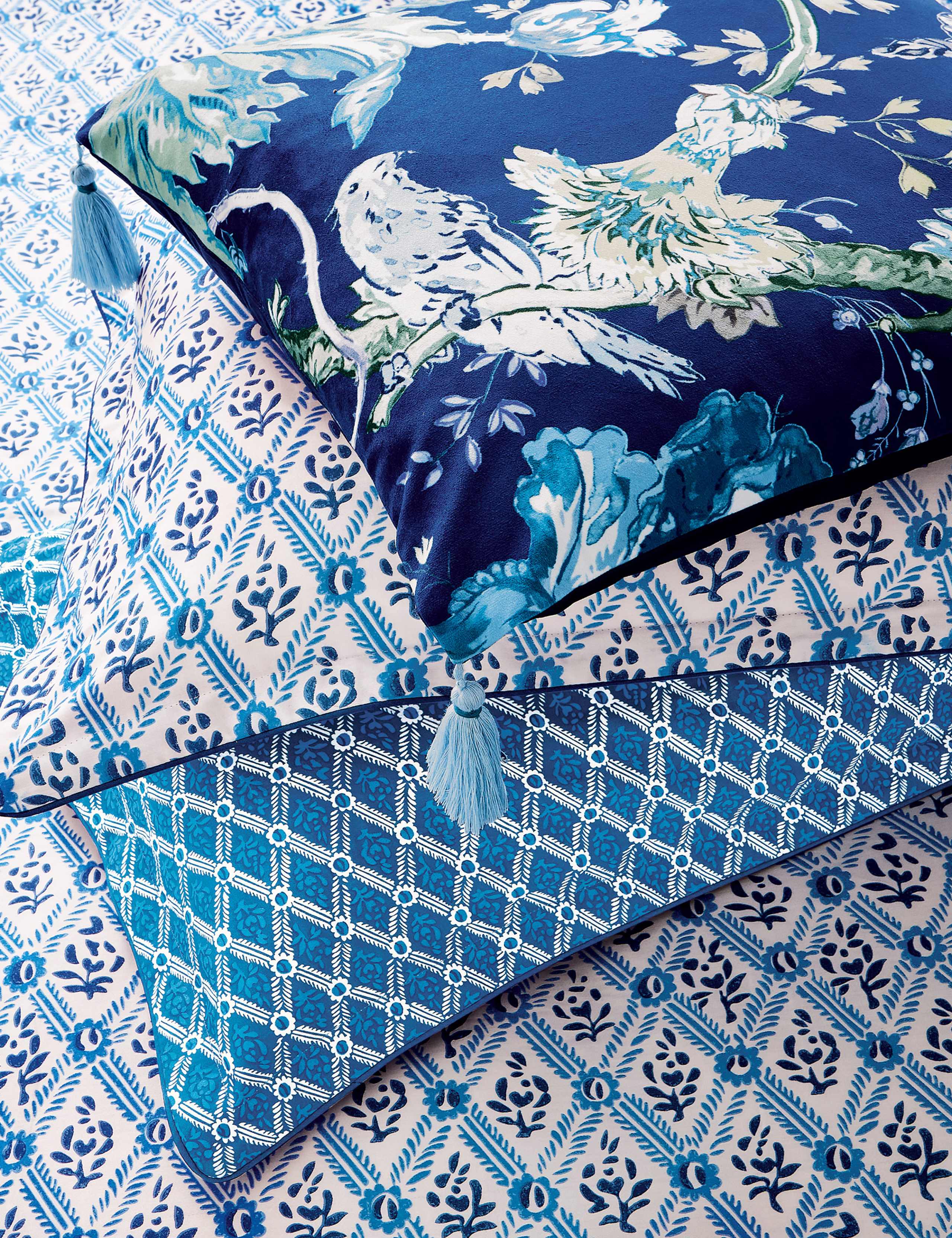 Pure Cotton St Johns Trellis Bedding Set 5 of 5