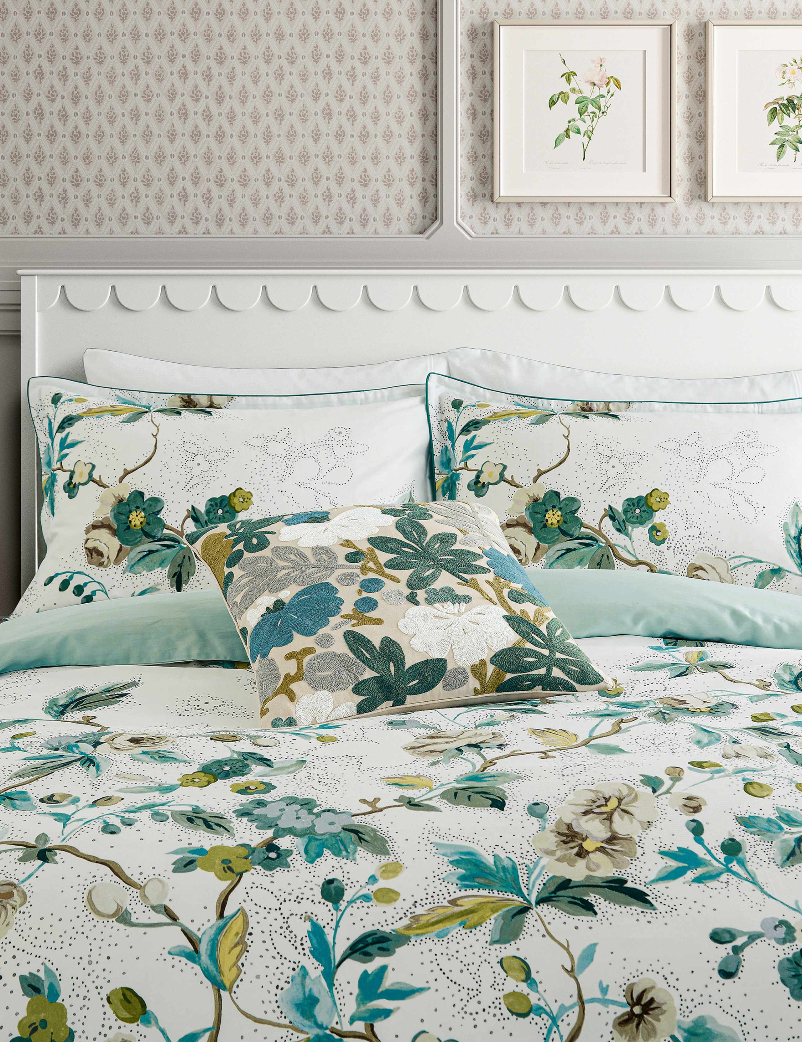 Pure Cotton Craven Street Floral Bedding Set 2 of 5
