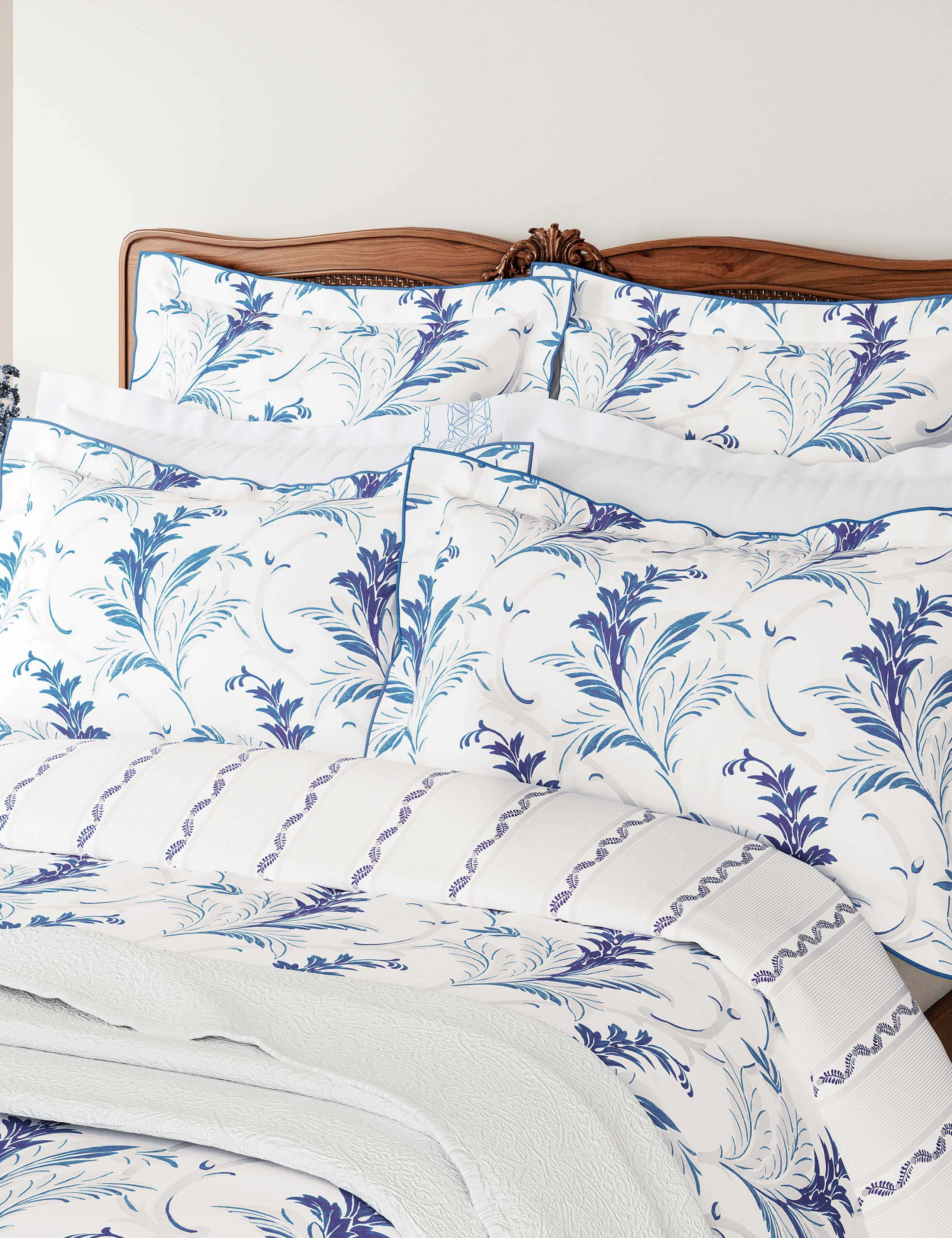 Pure Cotton Baroque Oxford Pillowcase 3 of 3