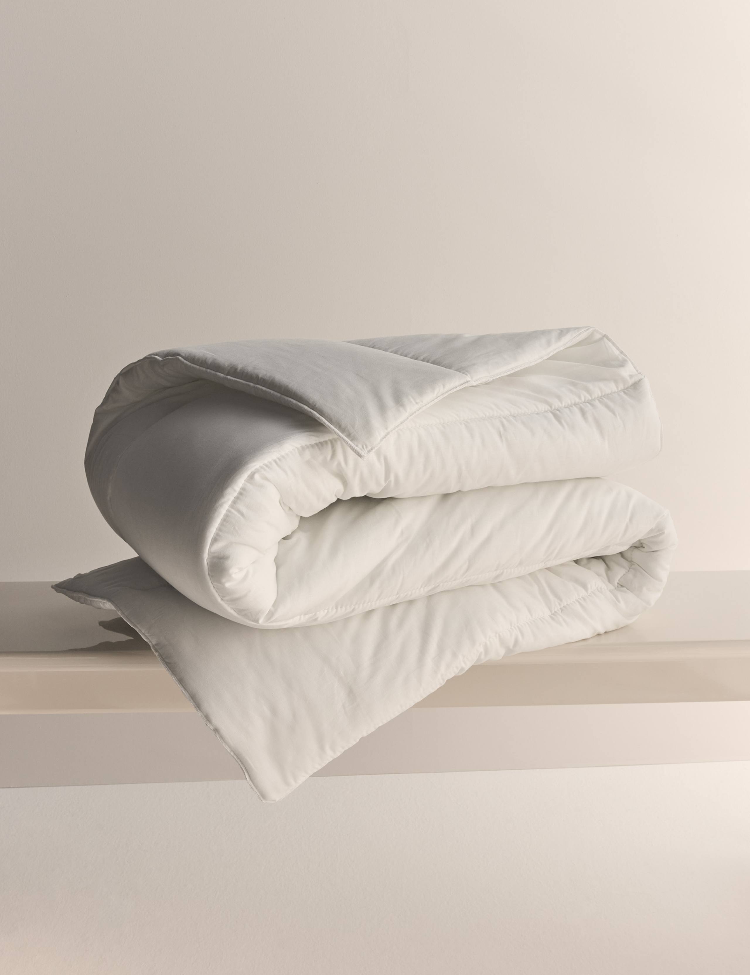 Stay Cool 10.5 Tog Duvet 4 of 4