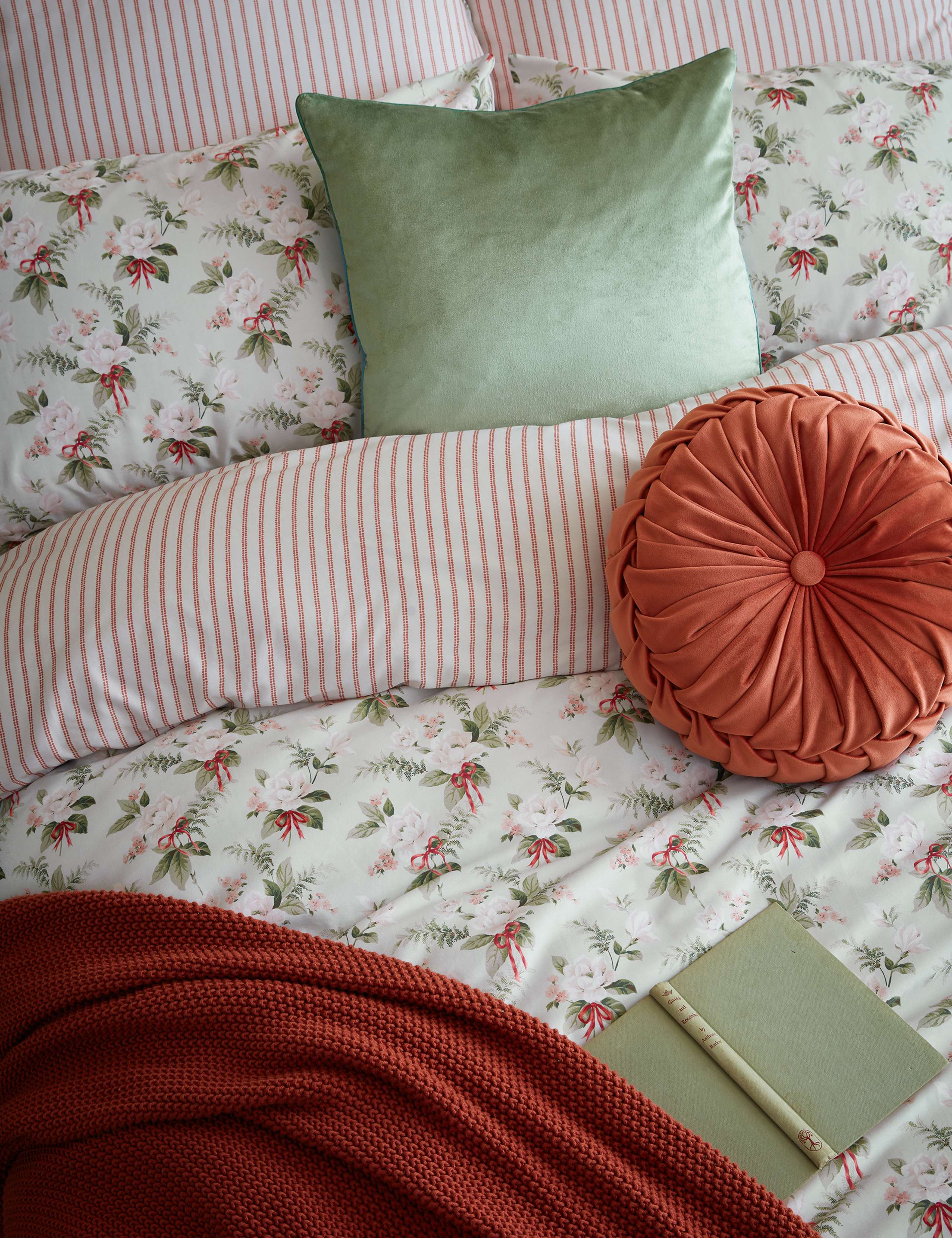 Pure Cotton Sateen Gardenia Bedding Set 2 of 6