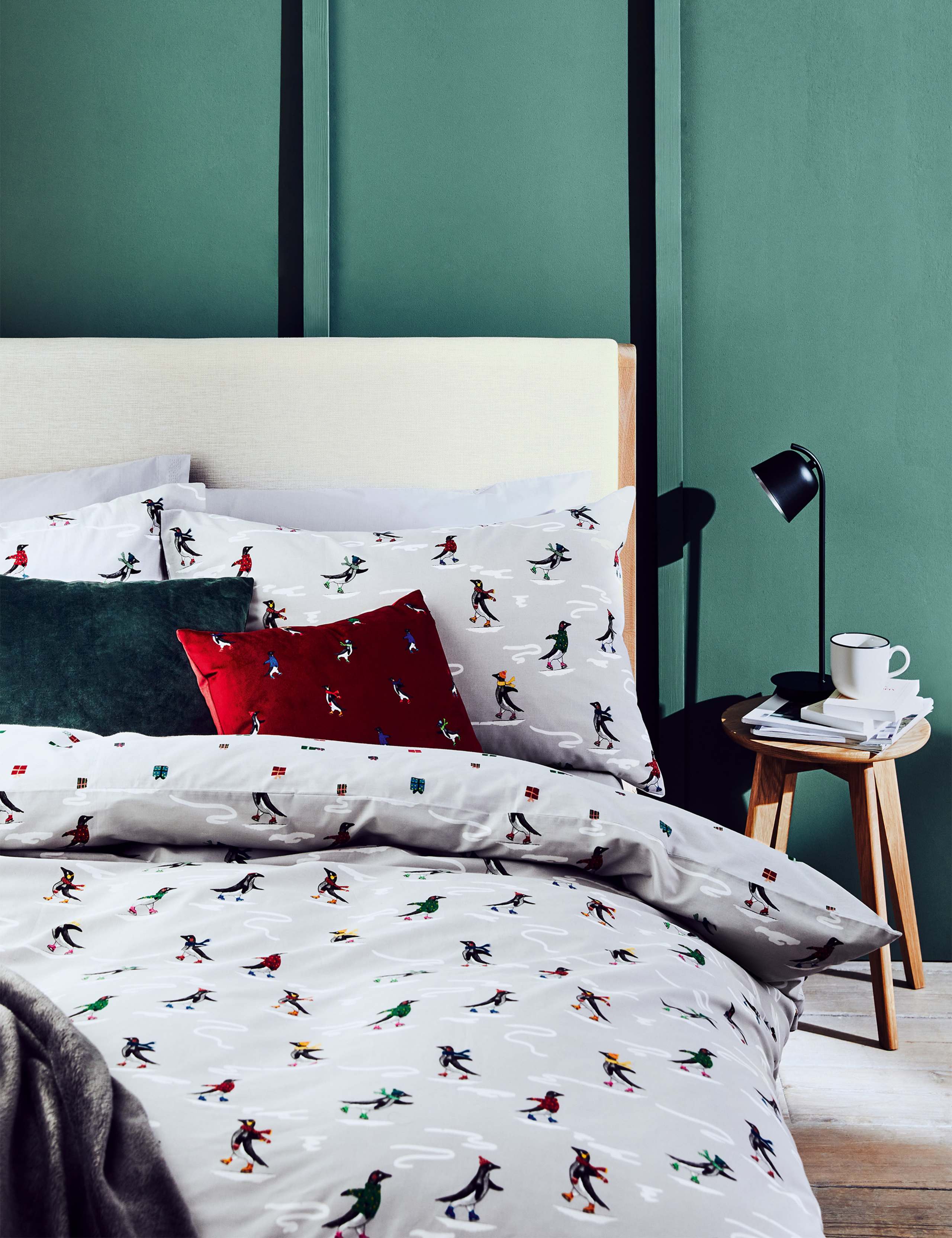 Cotton Rich Penguin Bedding Set 1 of 5