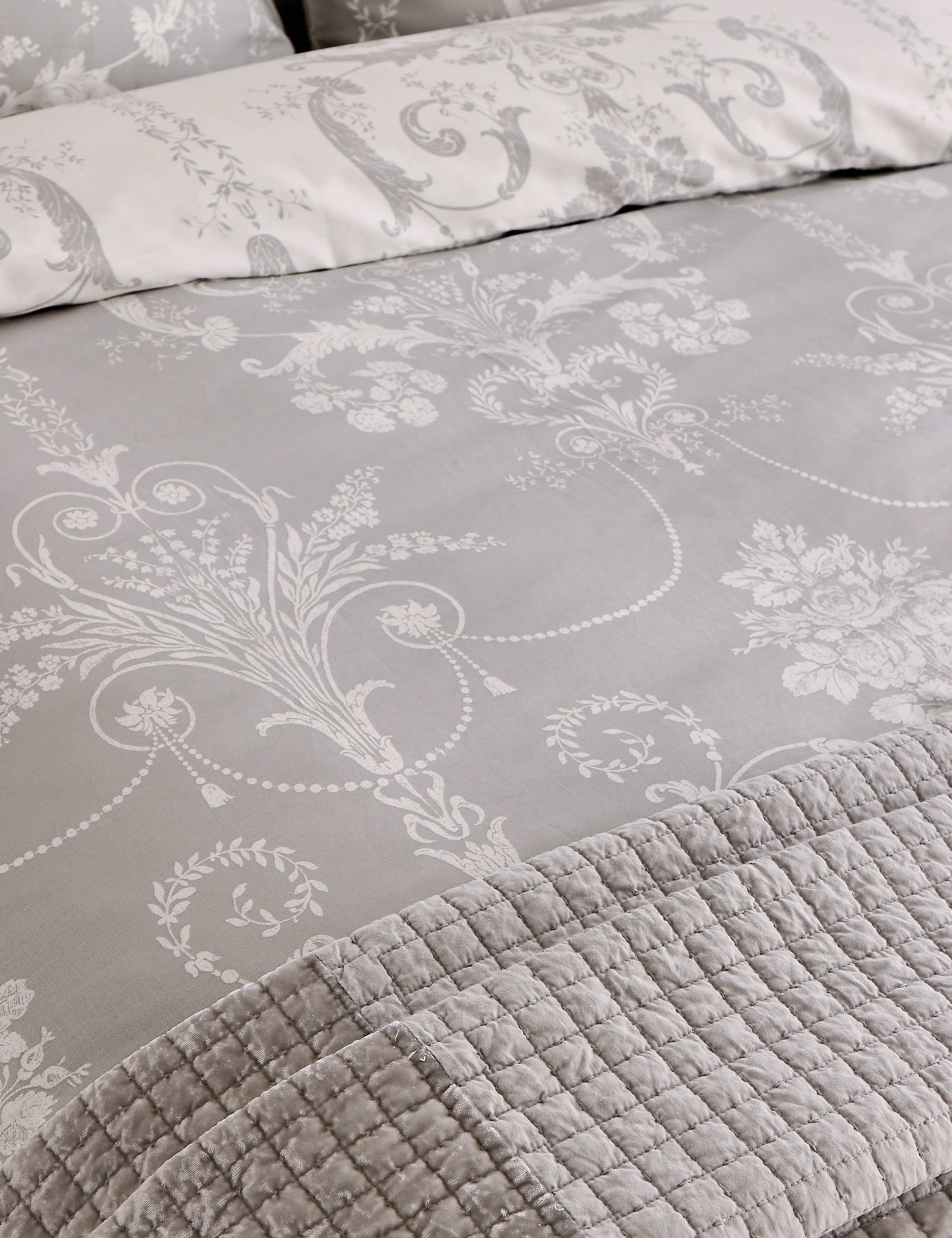Pure Cotton Sateen Josette Bedding Set 3 of 3