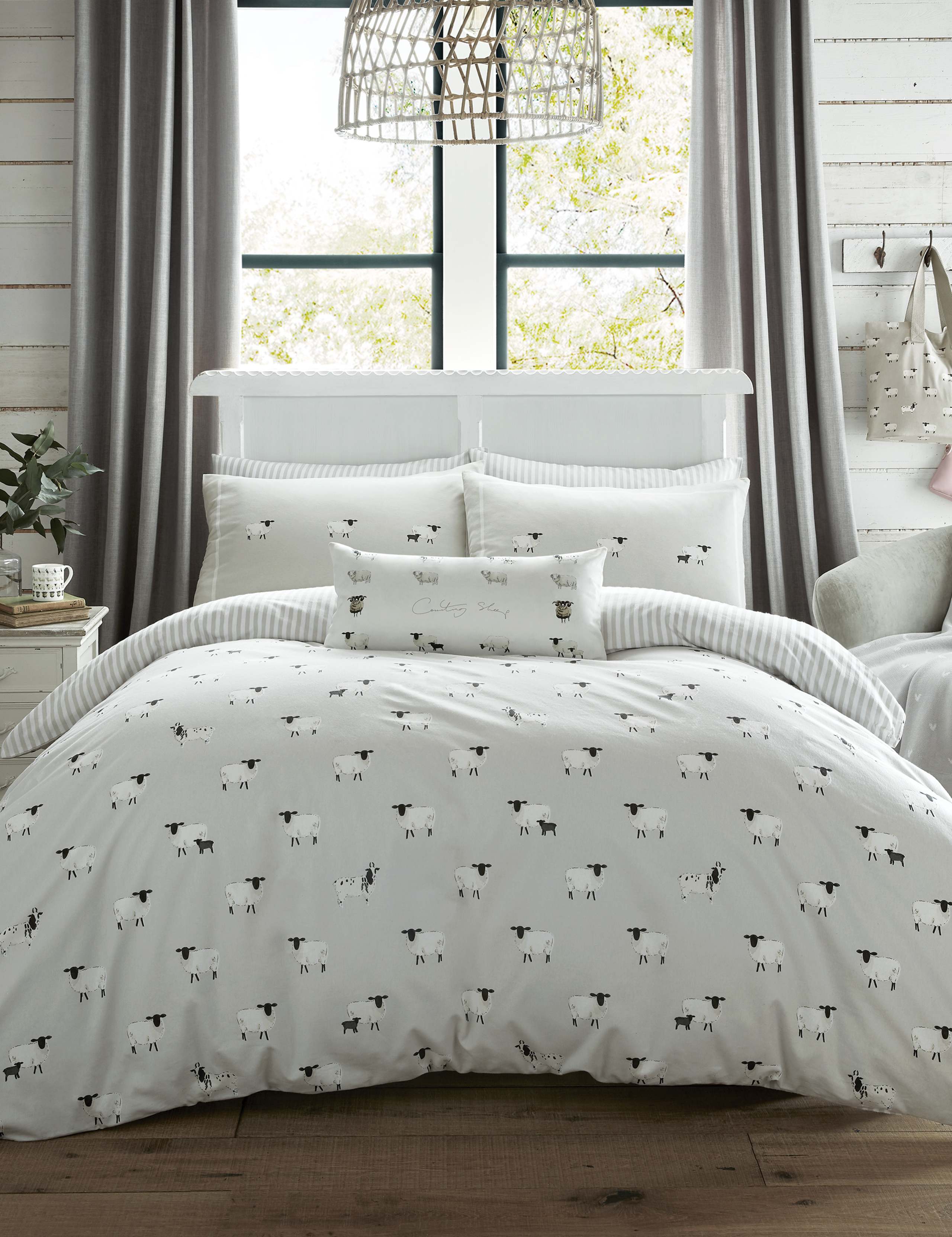 Brushed Cotton Sheep Bedding Set 1 of 3
