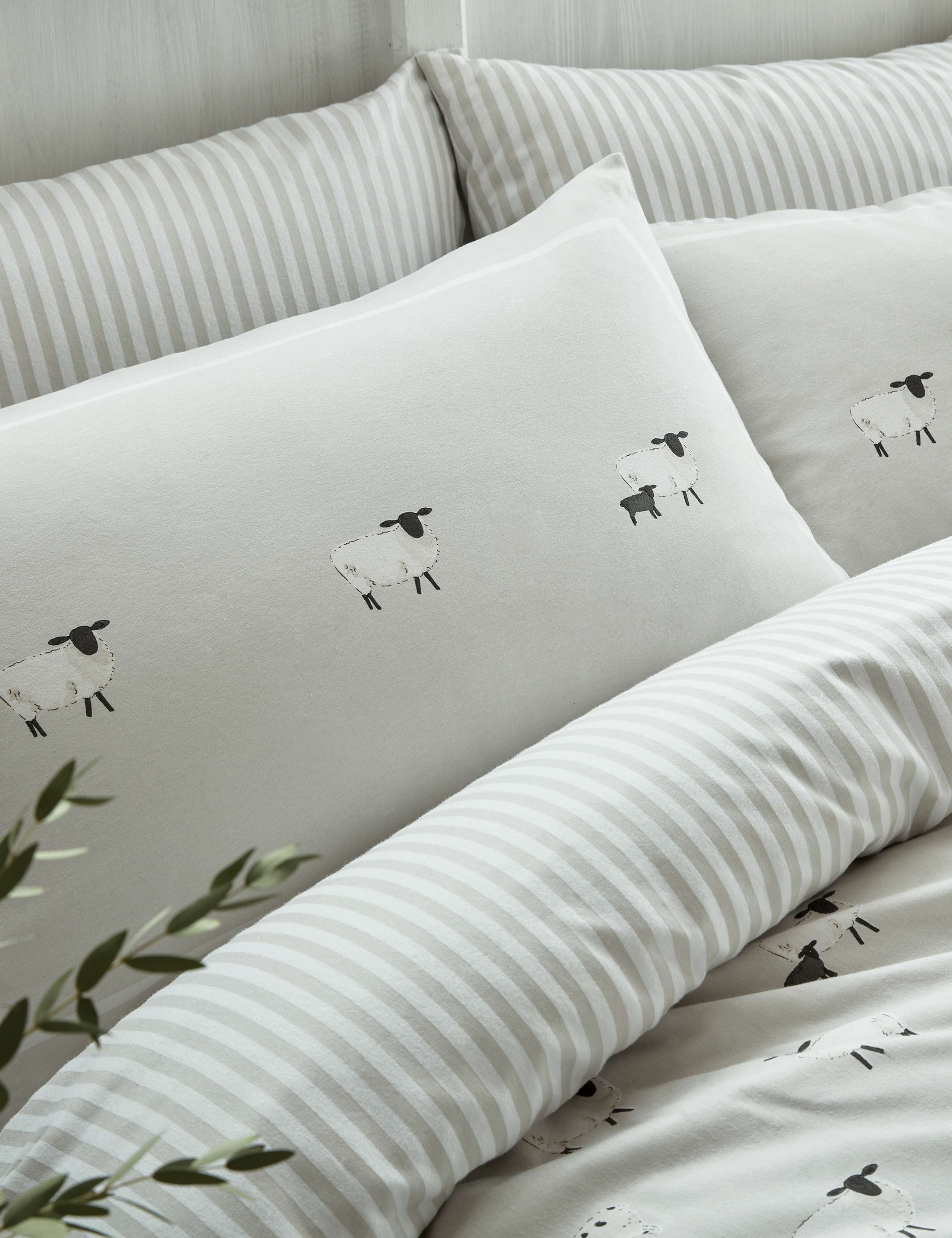 Brushed Cotton Sheep Bedding Set 3 of 3