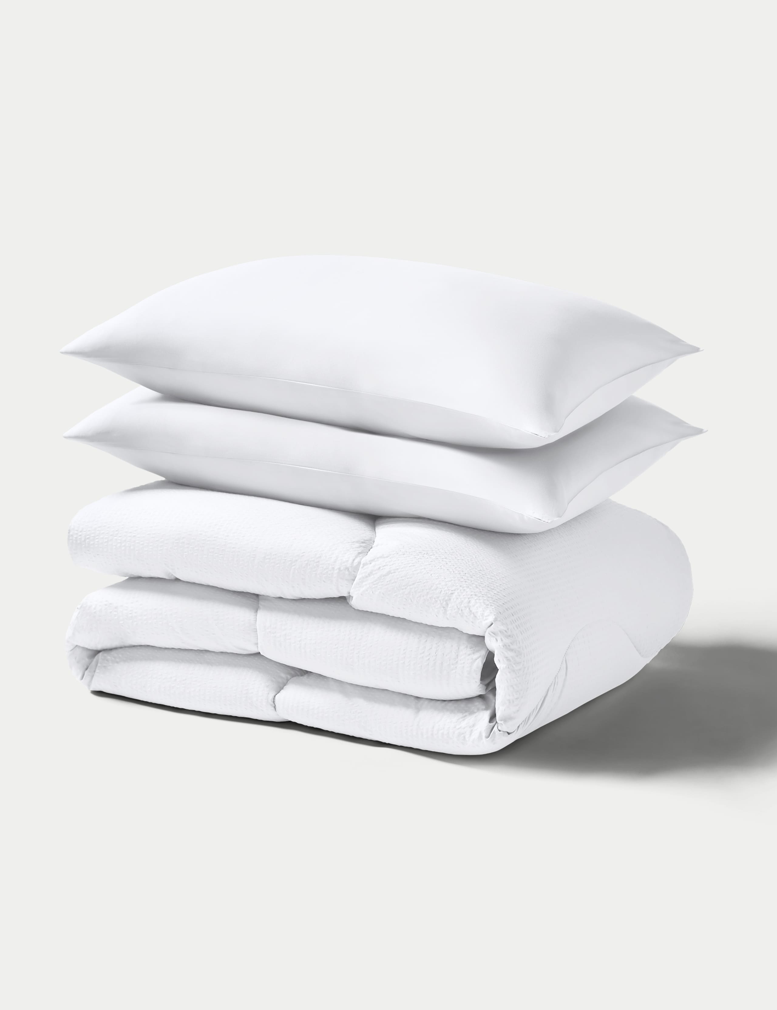 Seersucker 4.5 Tog Coverless Duvet Set 4 of 5