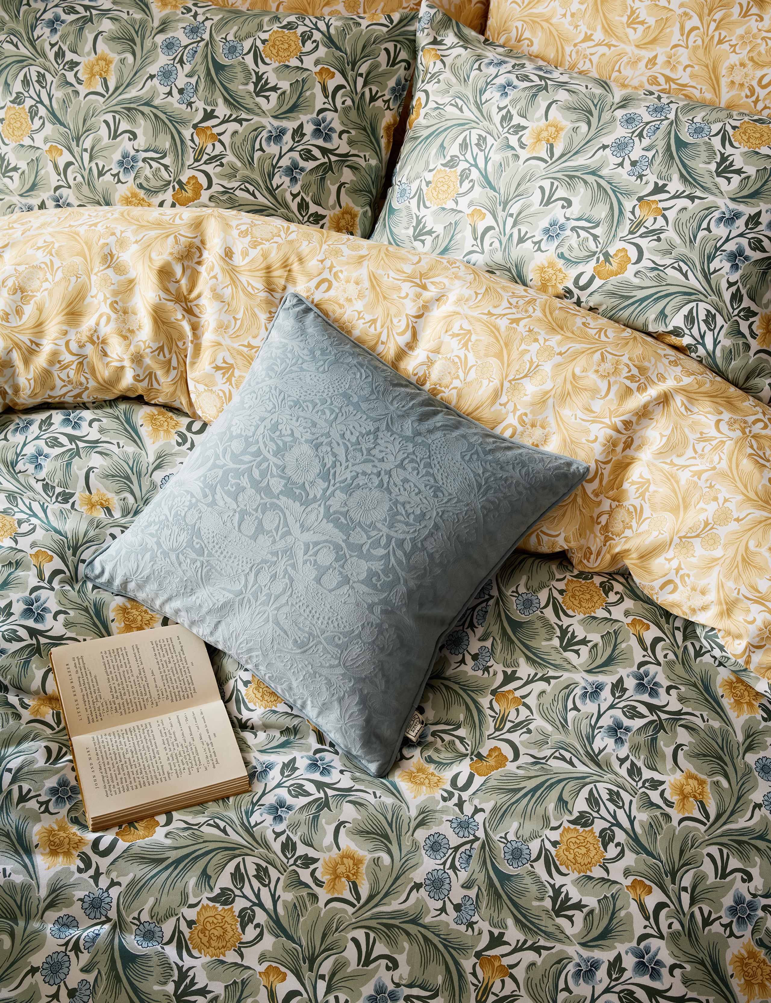 Pure Cotton Sateen Leicester Bedding Set 4 of 8